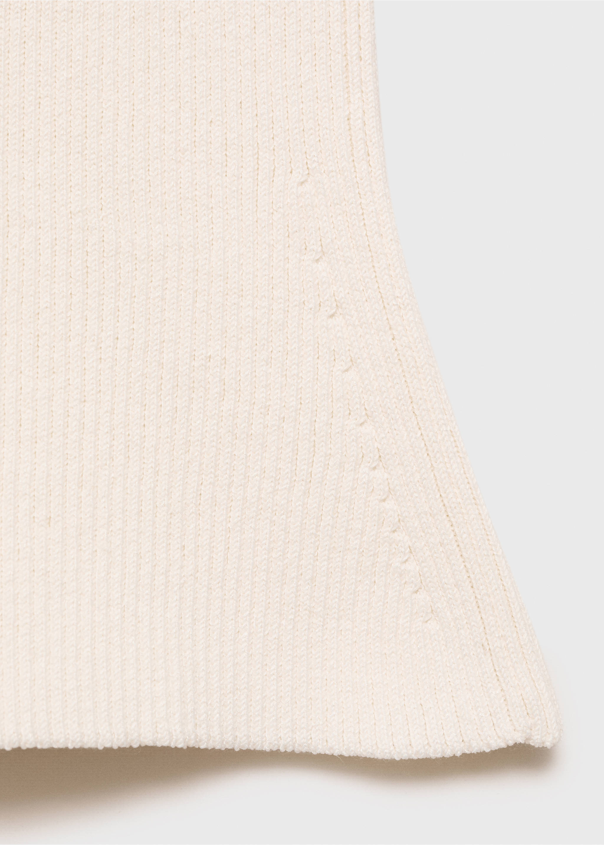 Halter-neck top with knot detail - Details of the article 0, Ecru. Ref: 87075762-00.