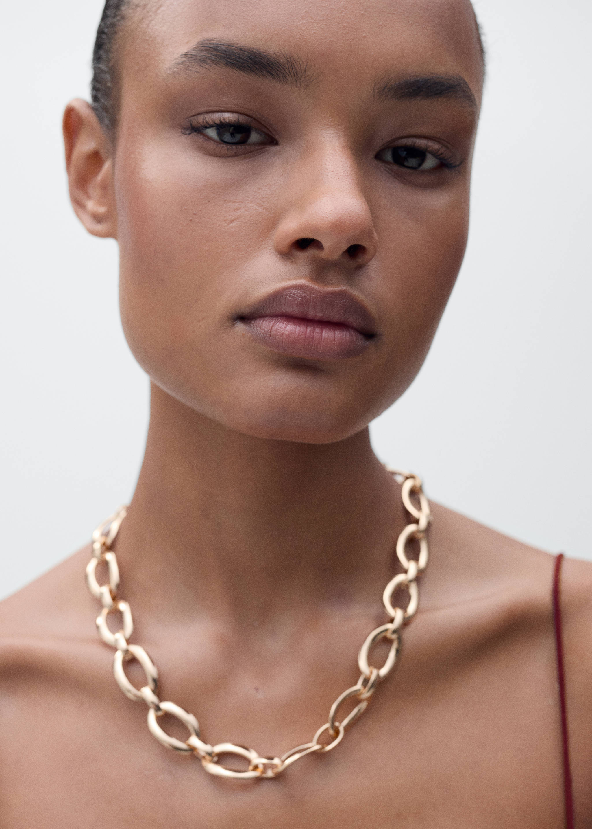 Chiffonkleid mit Rüschen - Detail des Artikels 2