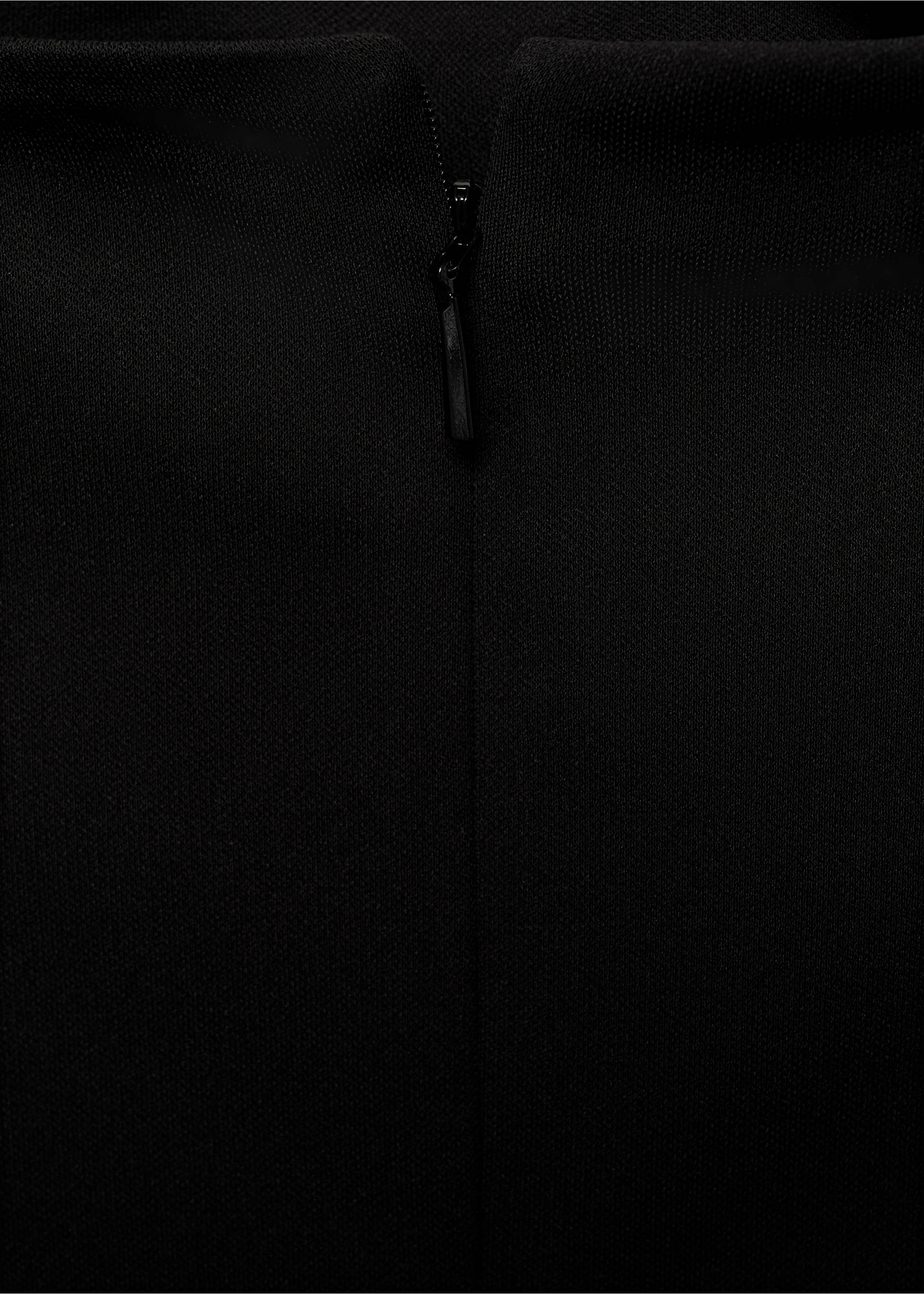 Rett jumpsuit med drapert utringning - Artikkeldetalj 0, Svart. Ref: 87075765-00.