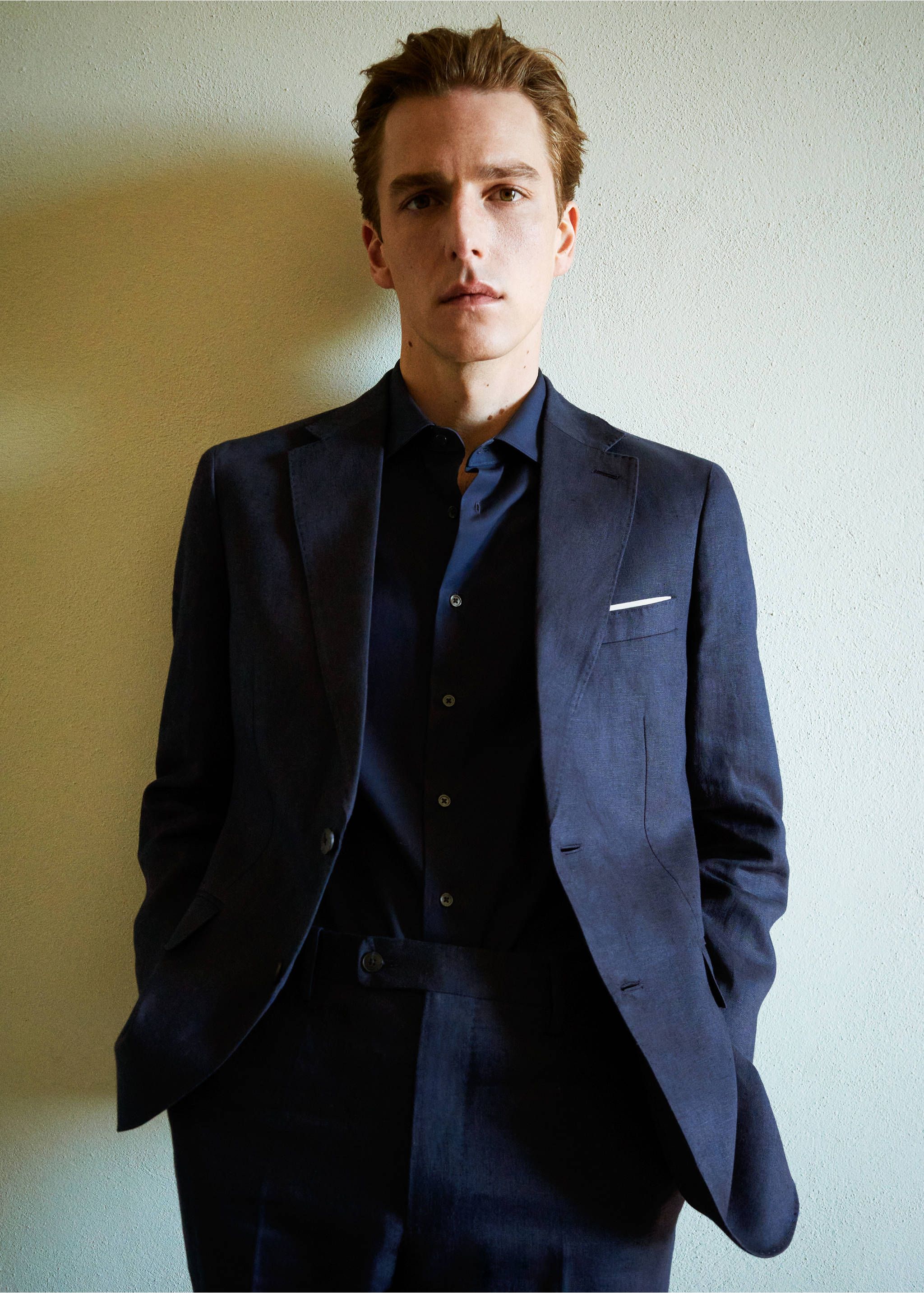 Americana vestit Amalfi 100% lli slim fit - Detall de l'article 4, Blau marí fosc. Ref: 87075919-00.