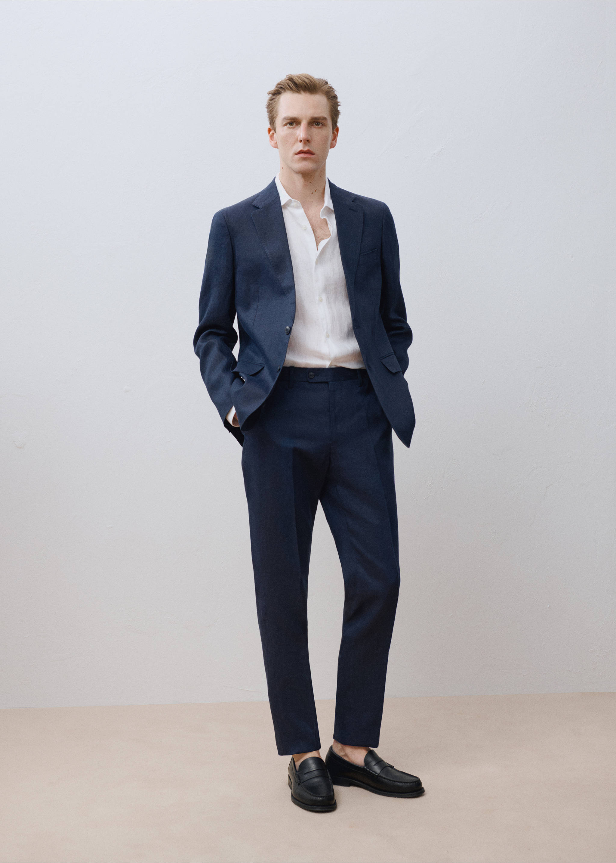 Americana vestit Amalfi 100% lli slim fit - Detall de l'article 5, Blau marí fosc. Ref: 87075919-00.