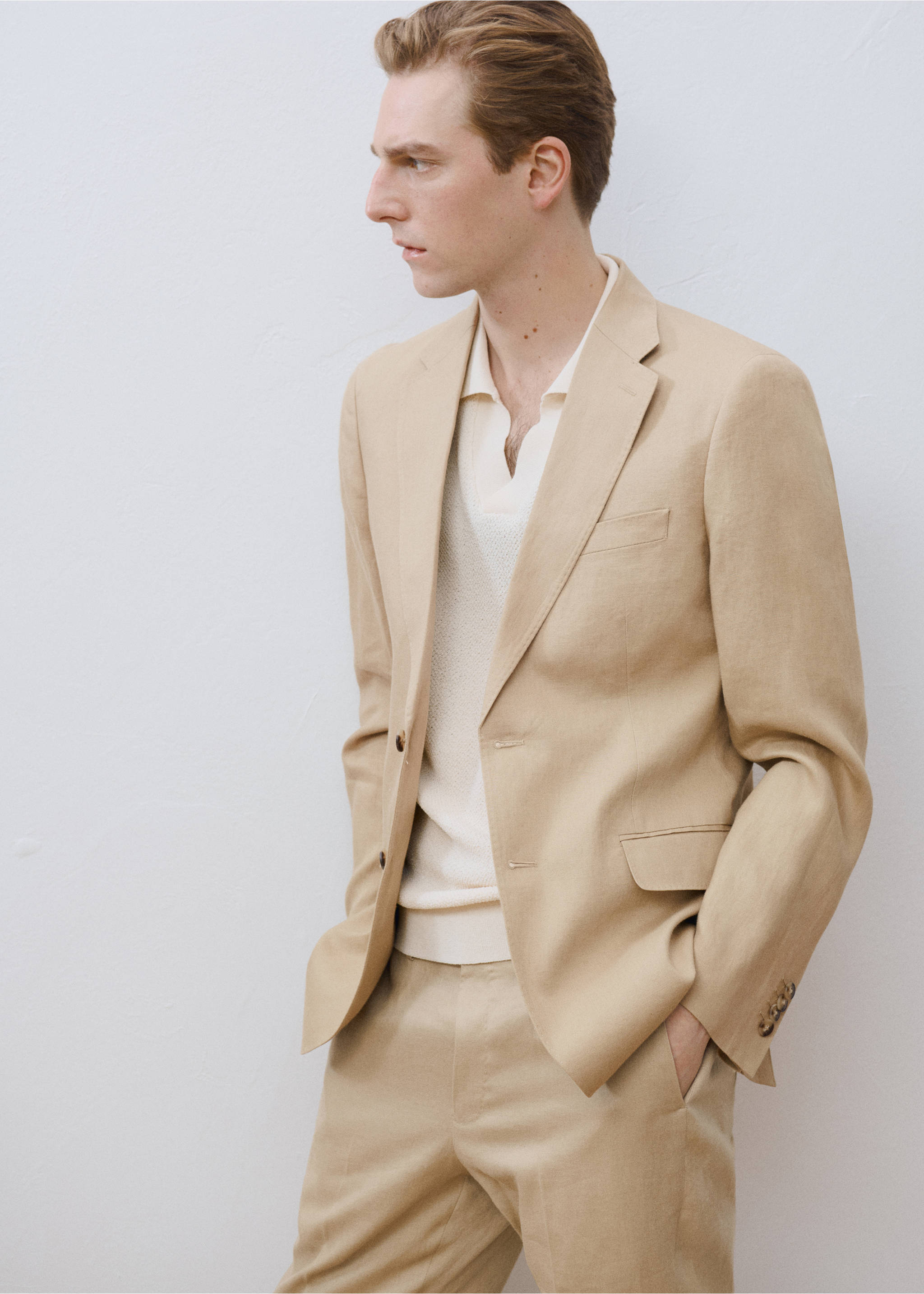 Amalfi 100% linen slim-fit suit jacket - Details of the article 9, Beige. Ref: 87075920-00.