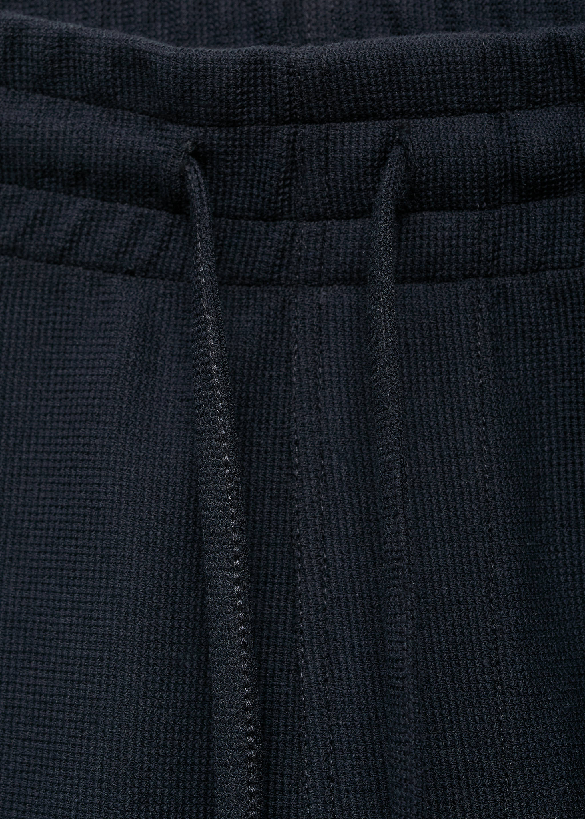 Structured knitted shorts - Details of the article 0