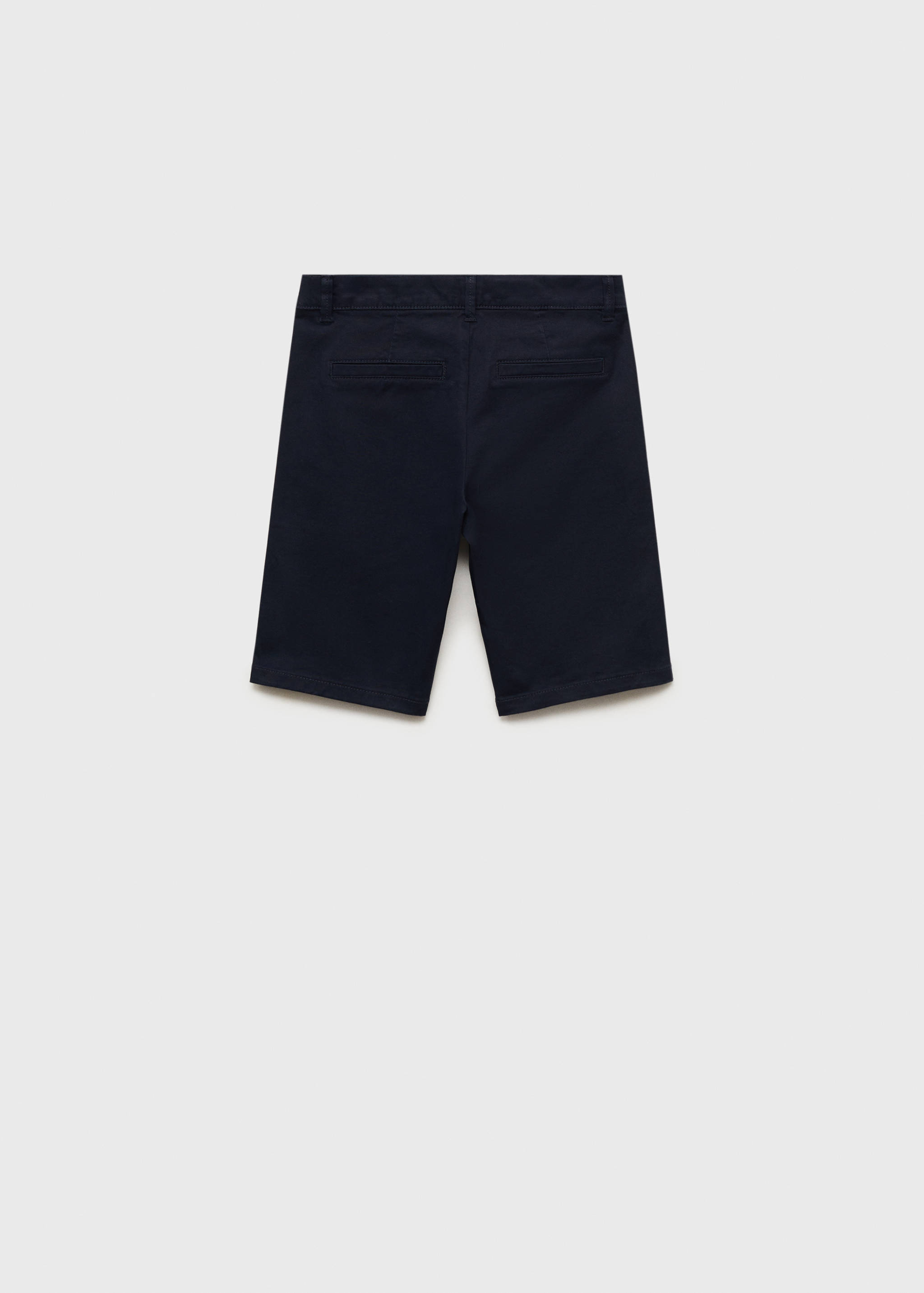 Baumwoll-Bermudas im Chino-Stil - Rückseite des Artikels