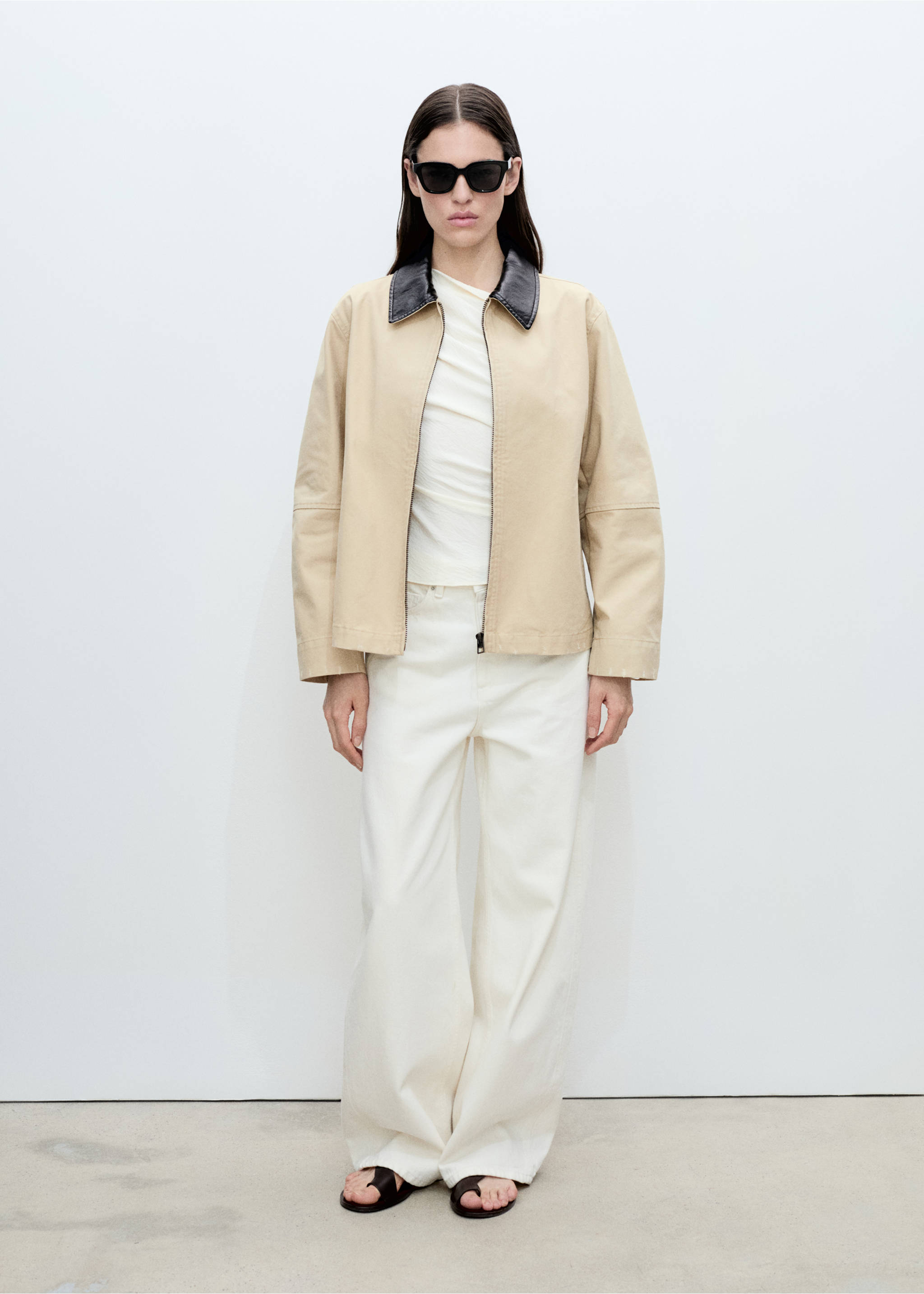 Cotton jacket with contrasting collar - General plane, Light/Pastel Grey. Ref: 87075944-00.