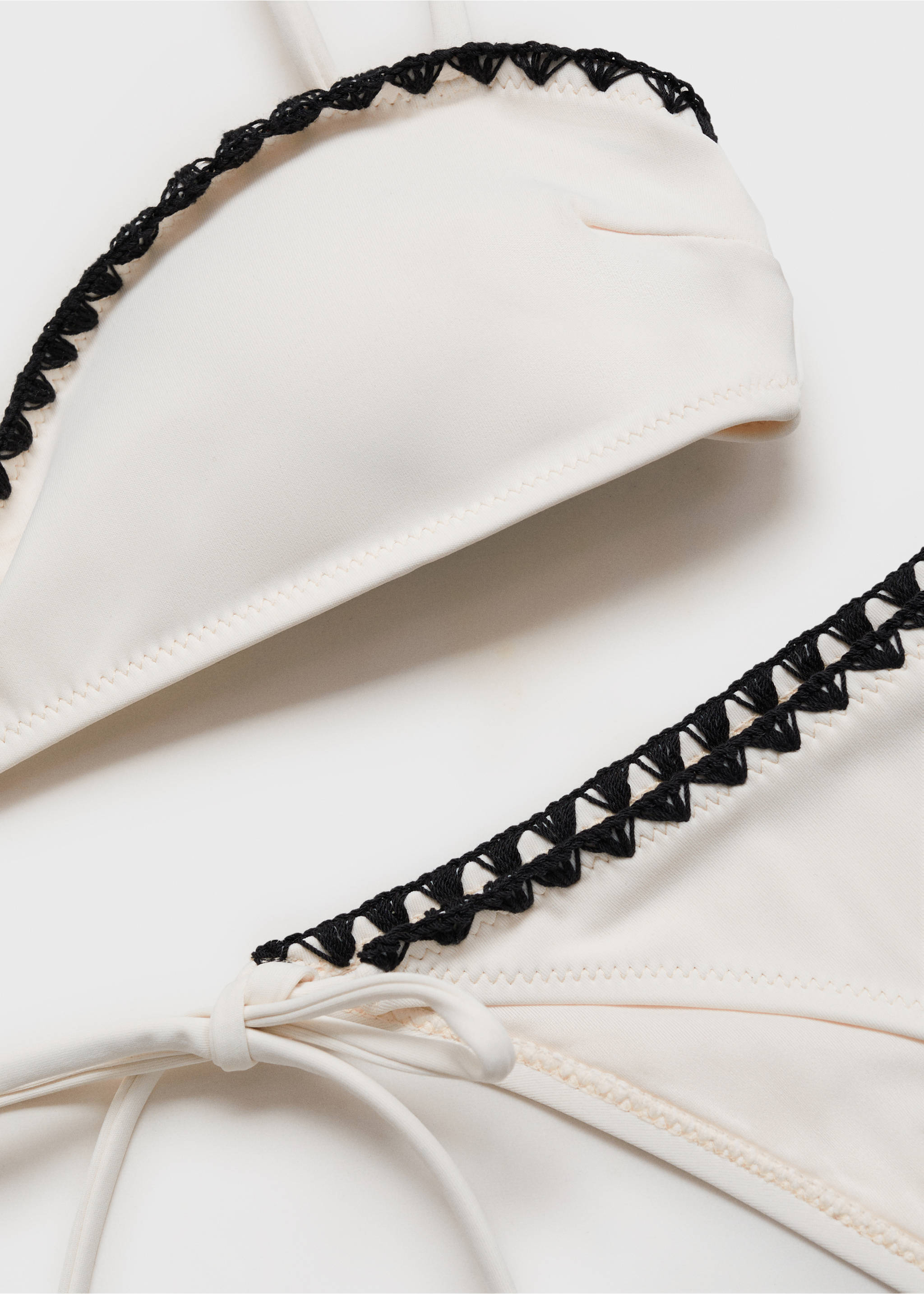 Bandeau bikini top with contrasting trims - Details of the article 0, White. Ref: 87075951-00.