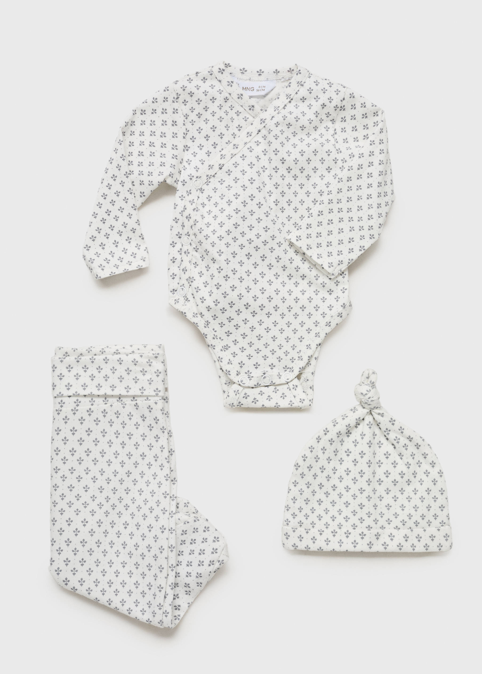 Hat with knot detail - Details of the article 2