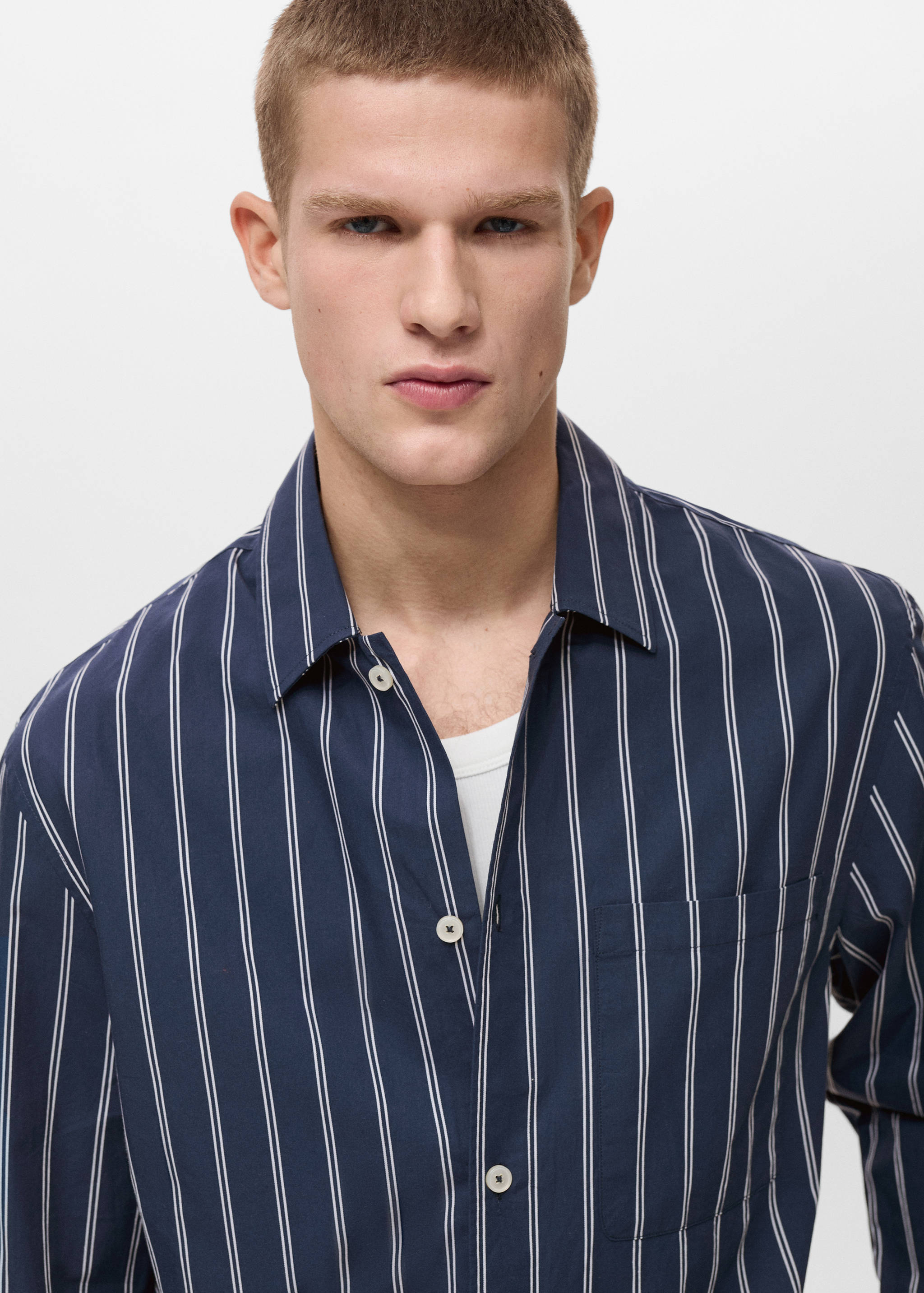 Regular-fit striped 100% cotton shirt - Details of the article 1