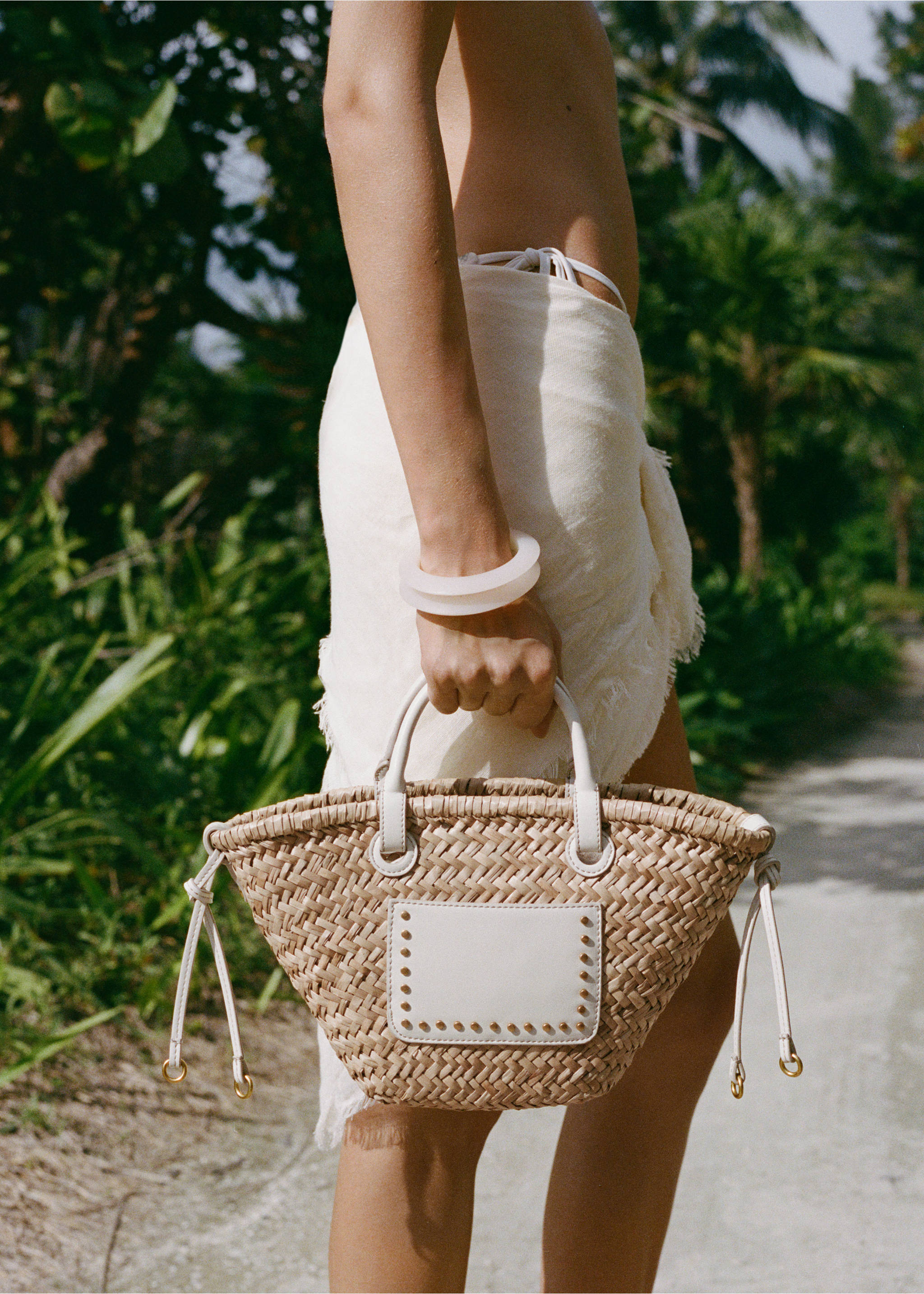 Capazo pequeño doble asa fibra natural - Plano general, Blanco roto. Ref: 87076334-00.