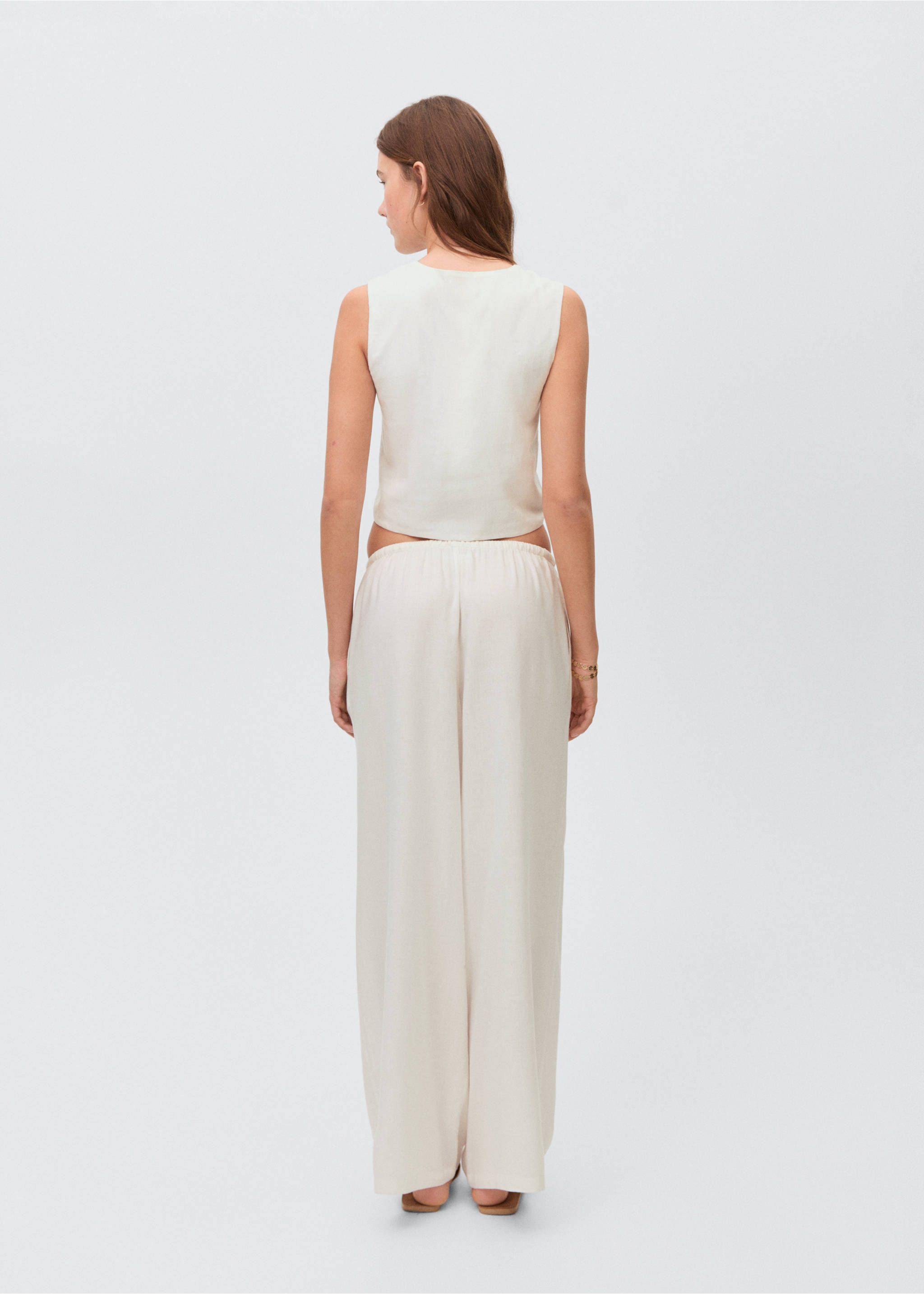 Armilla lli - Revers de l'article, Blanc trencat. Ref: 87076349-00.