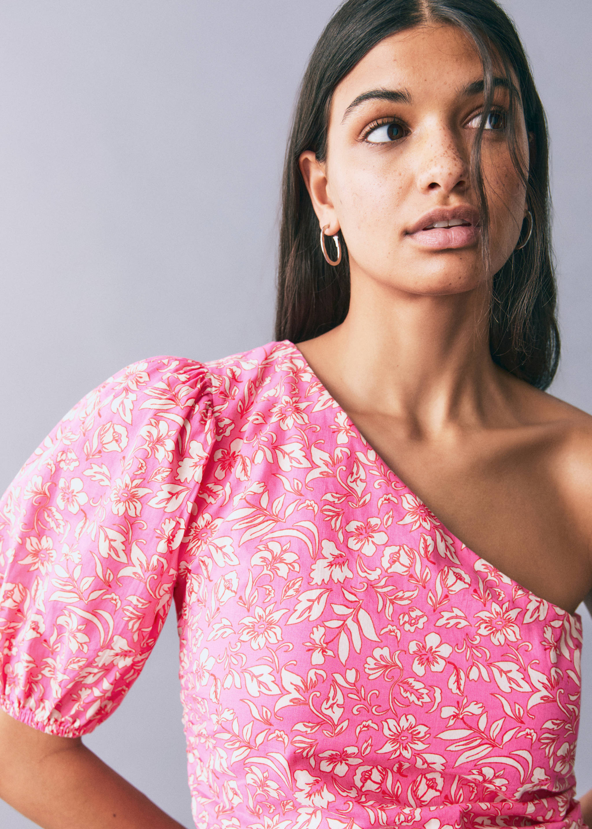 Vestit asimètric drapejat - Detall de l'article 1