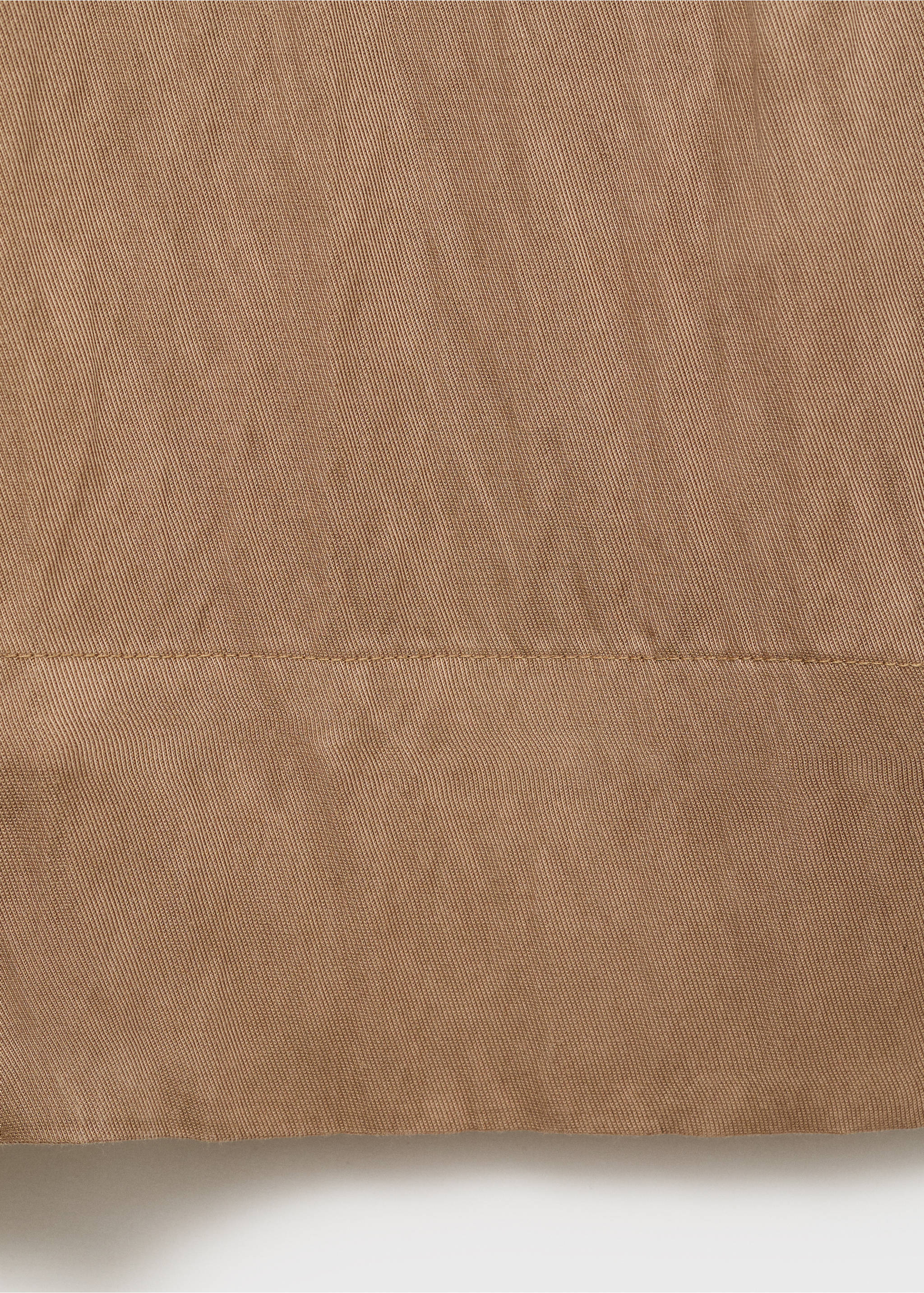 Calças retas de liocel com textura - Pormenor do artigo 0, Castanho-médio. Ref: 87076360-00.