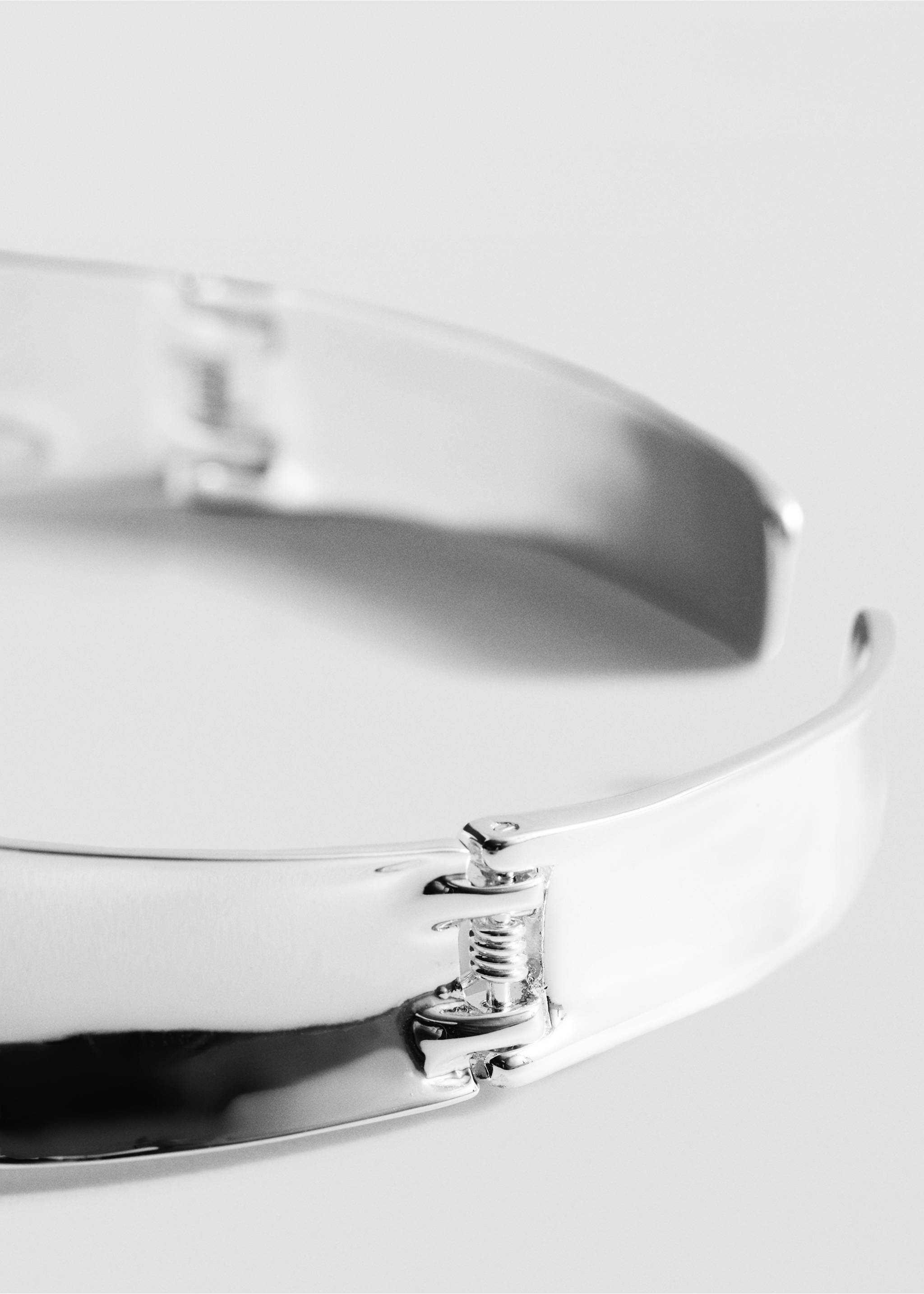 Gedraaide ombuigzame ketting - Middenvlak, Zilver. Ref: 87076363-00.