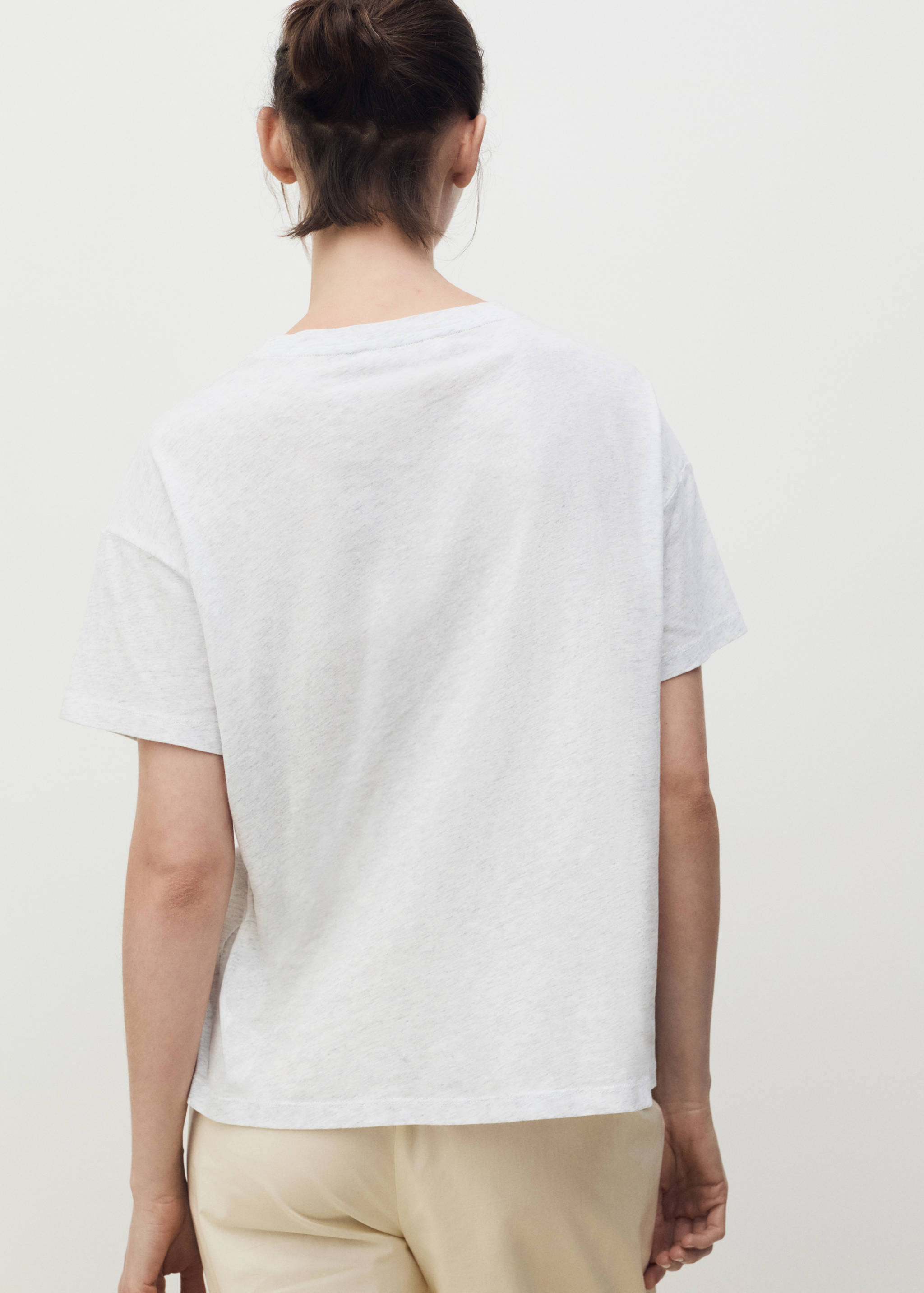 Short-sleeved cotton t-shirt - Reverse of the article