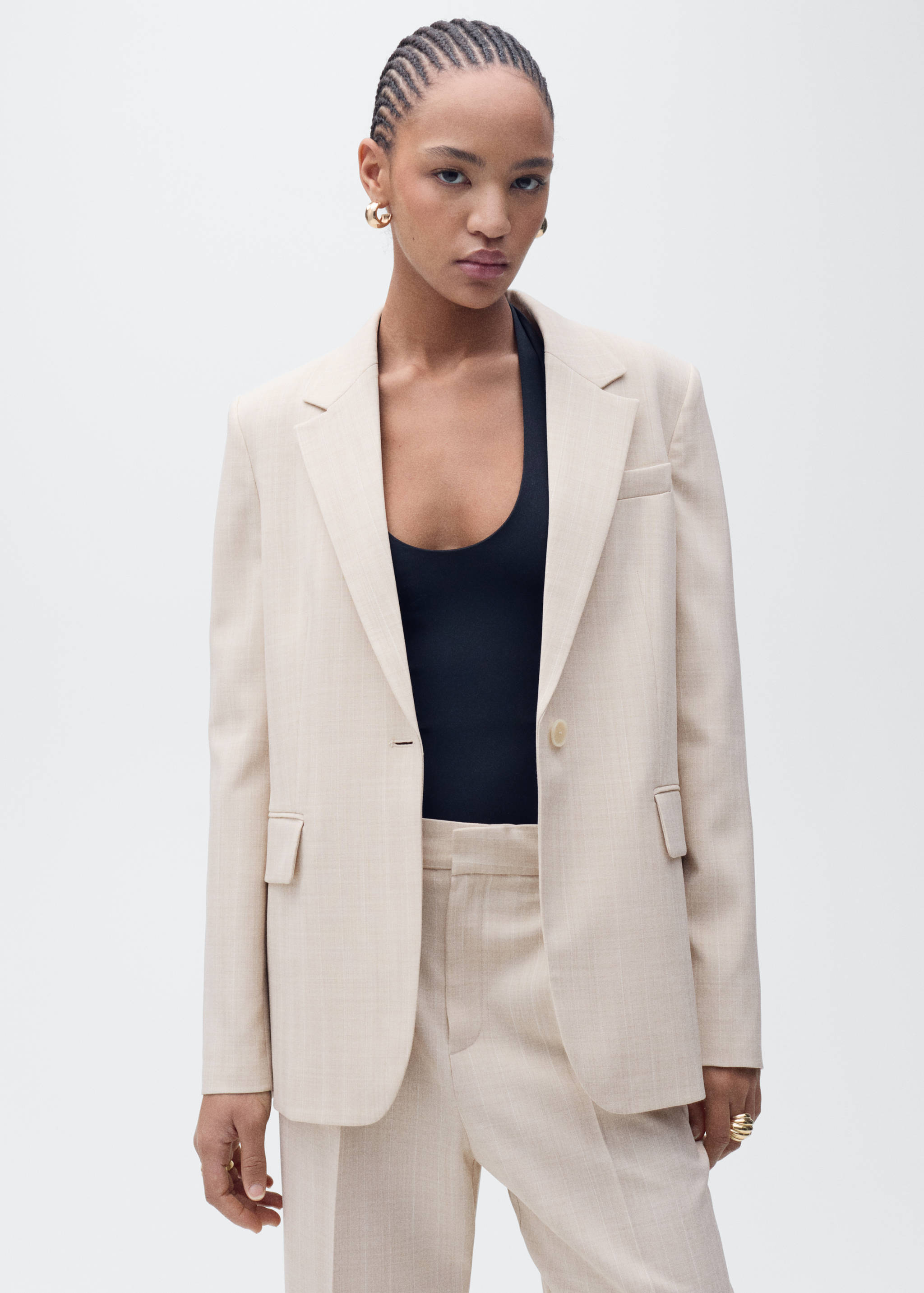 Pantalón recto traje - Plano medio