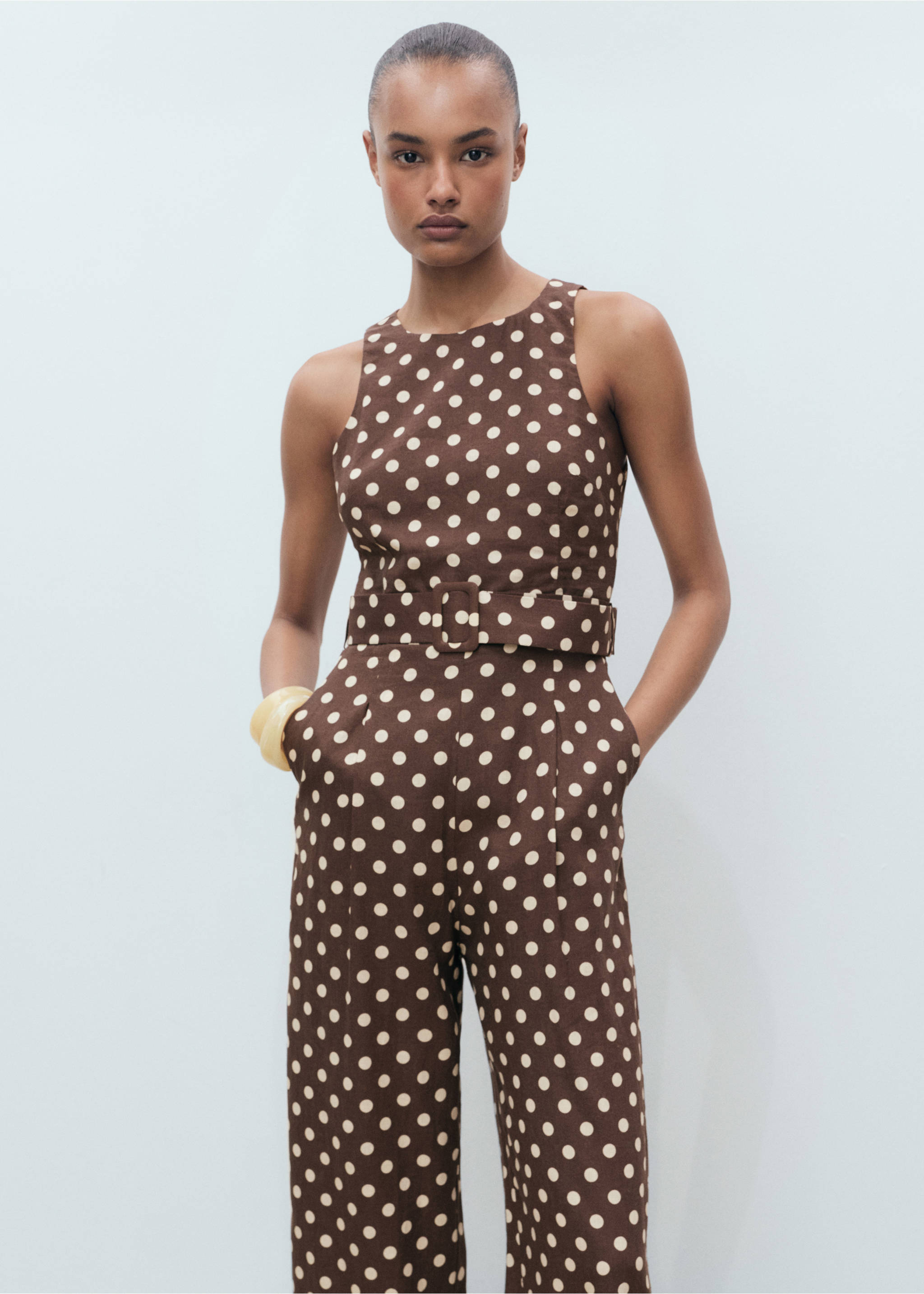 Linen jumpsuit with polka-dots and belt - Medium plane, Chocolate. Ref: 87077161-00.