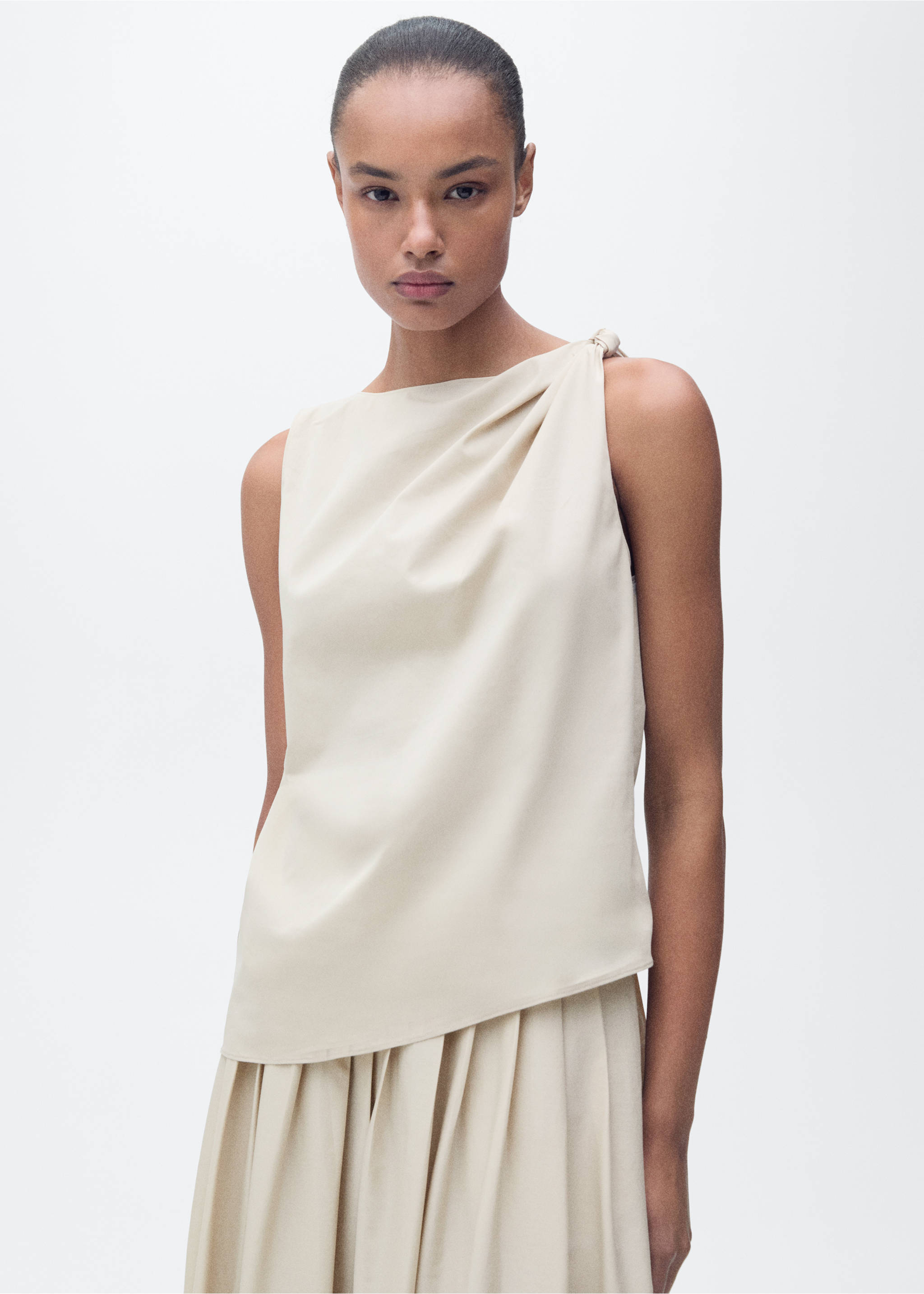 Knotted-hem cotton top - Medium plane, Ivory White. Ref: 87077168-00.