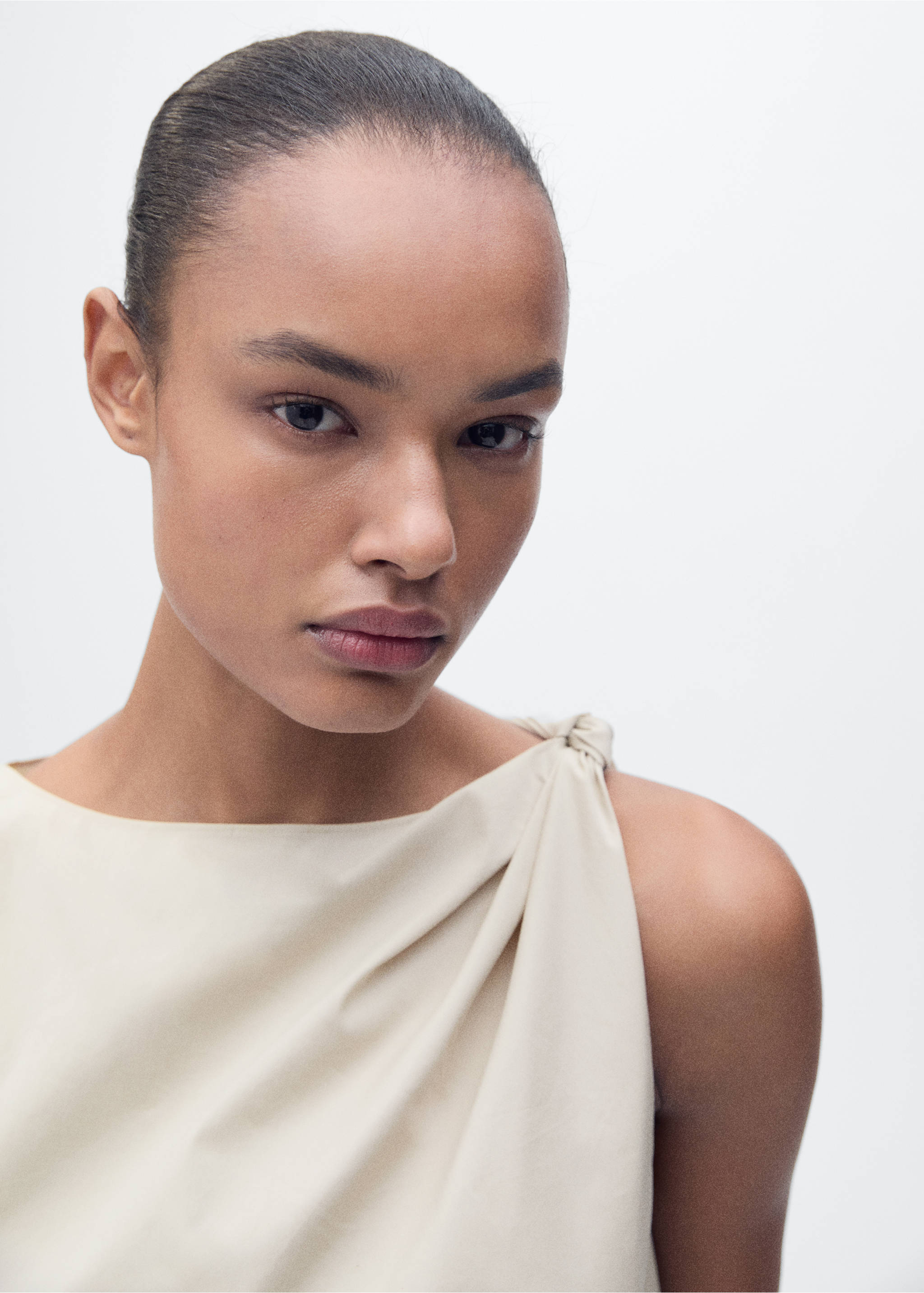 Knotted-hem cotton top - Details of the article 1, Ivory White. Ref: 87077168-00.