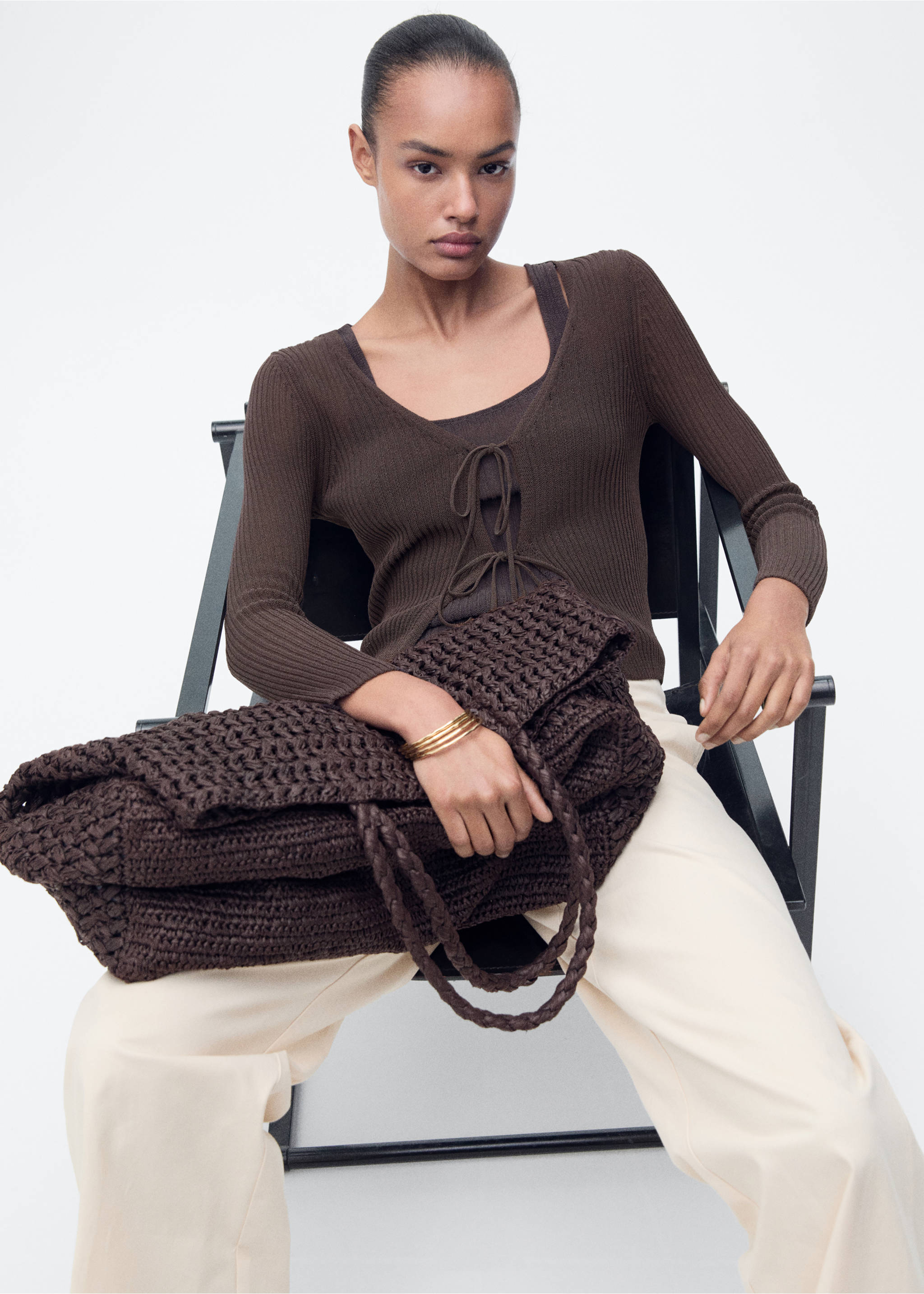 Rib-knit cardigan with bows - Details of the article 2, Chocolate. Ref: 87077171-00.