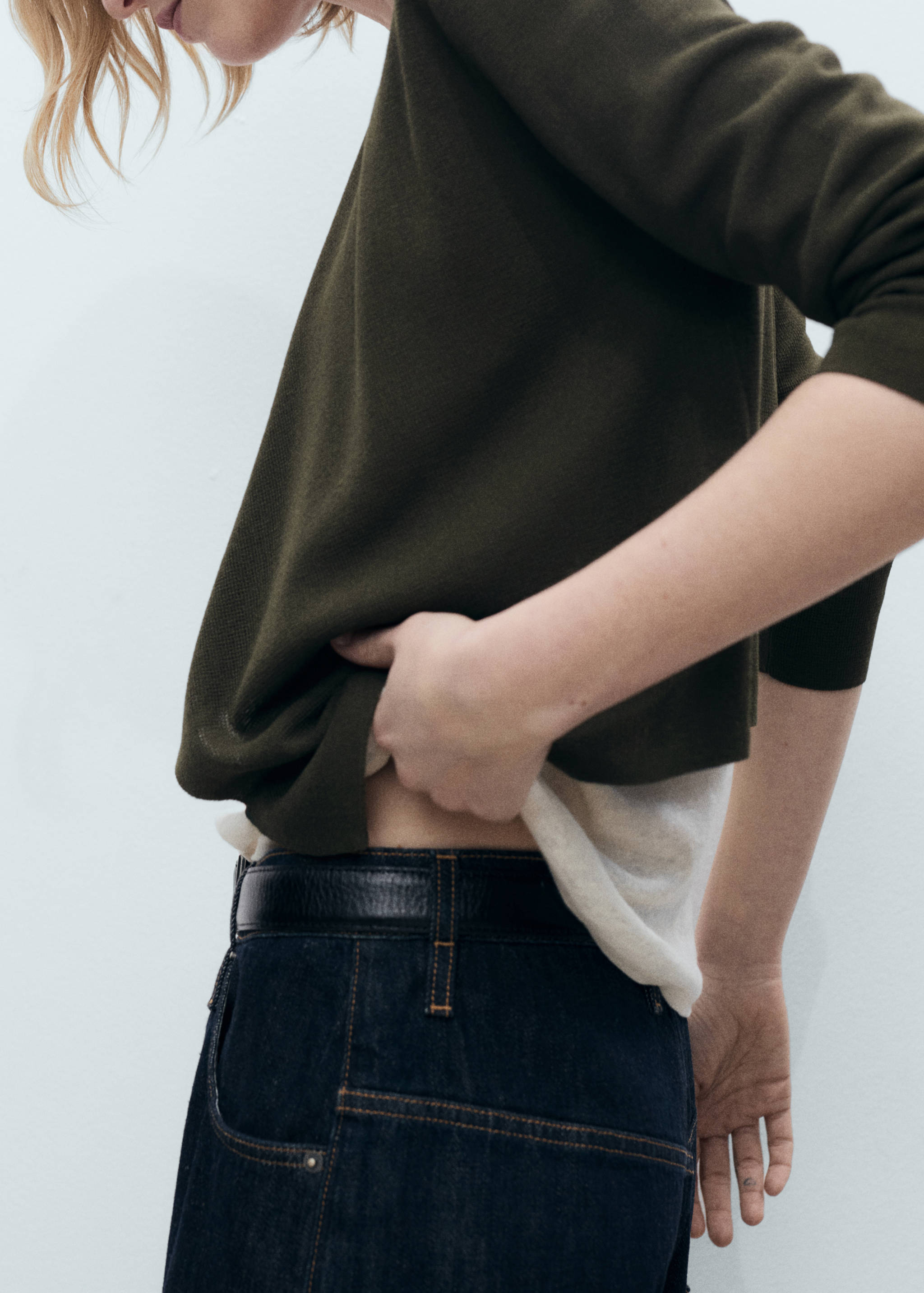 Knitted cropped cardigan - Details of the article 6