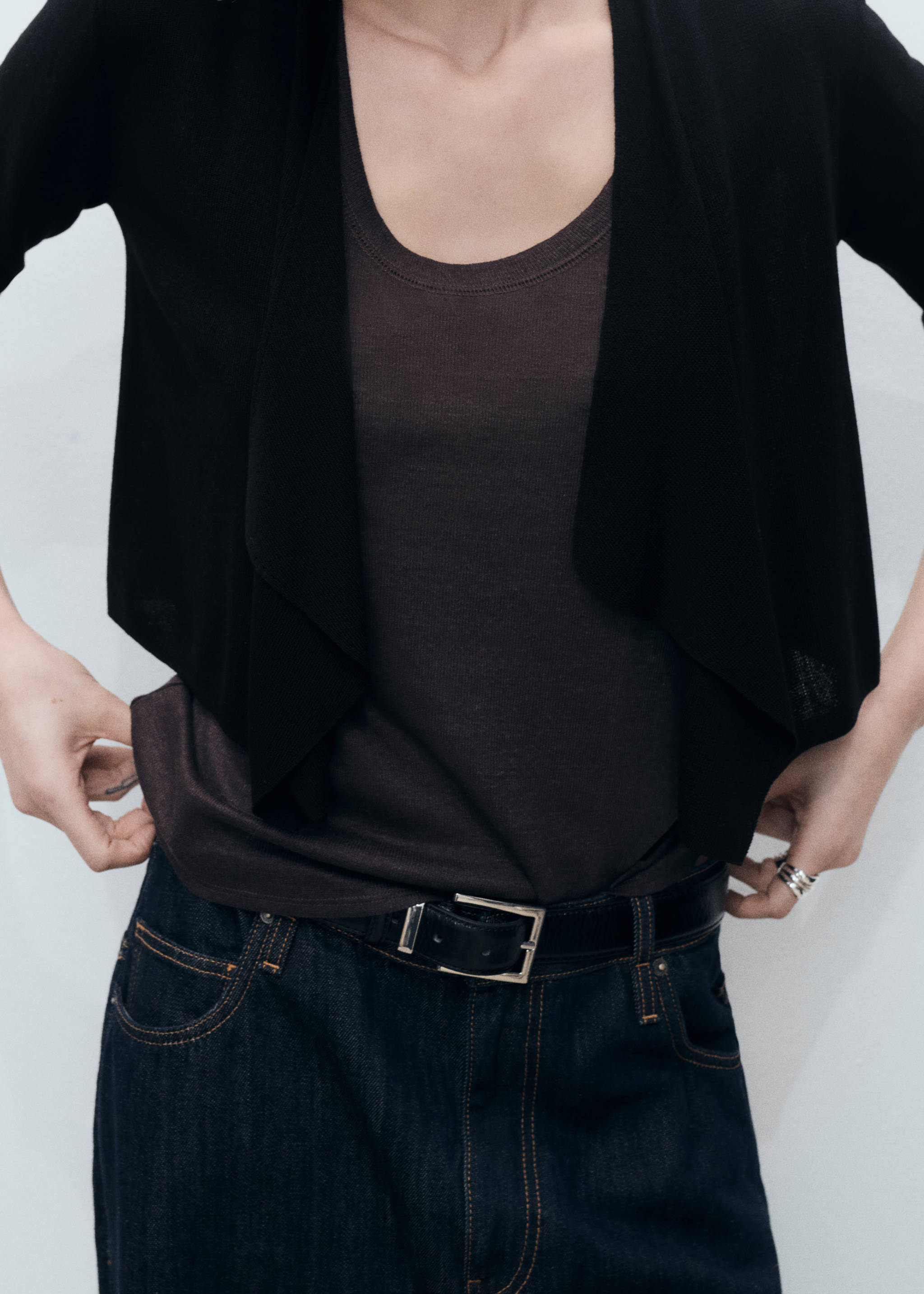 Knitted cropped cardigan - Details of the article 6