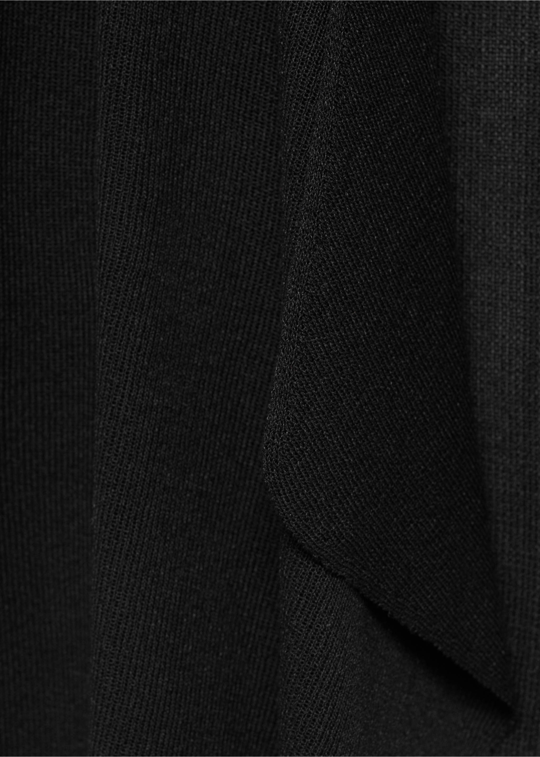 Kort stickad kofta - Detaljer om artikeln 8, Svart. Ref: 87077174-00.