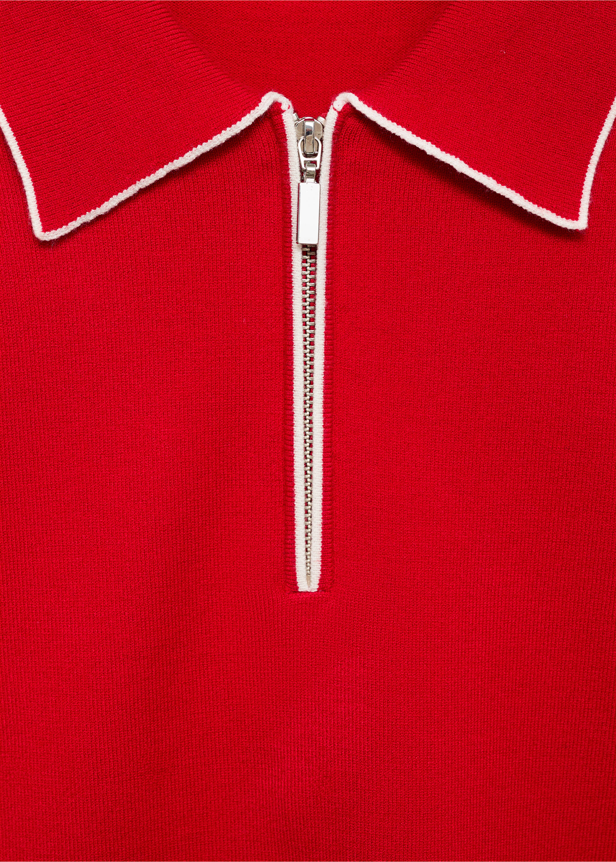 Polo-neck sweater with contrasting trims - Details of the article 8, Red. Ref: 87077176-00.