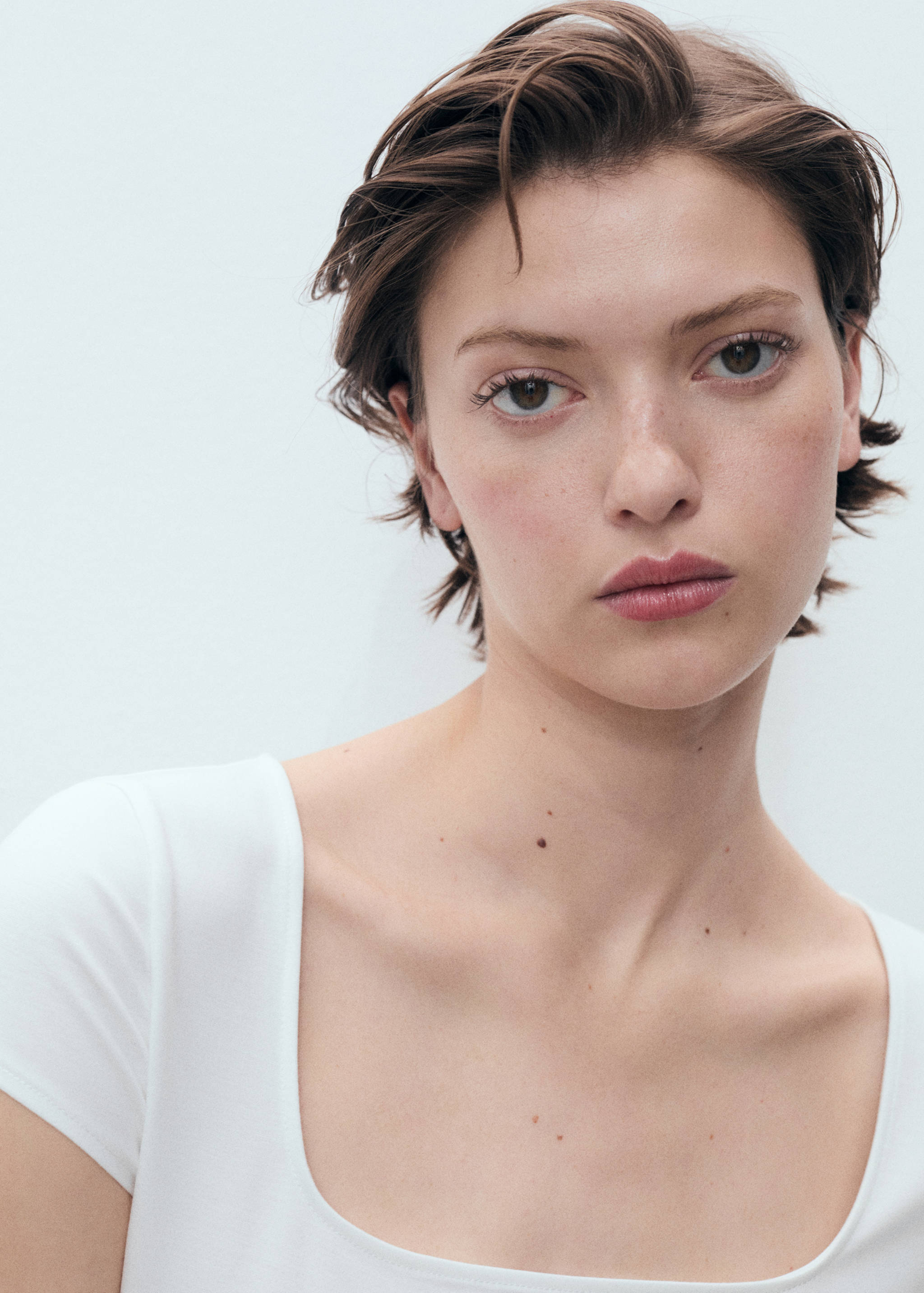 Gerüschtes Kurzarm-Top - Detail des Artikels 1