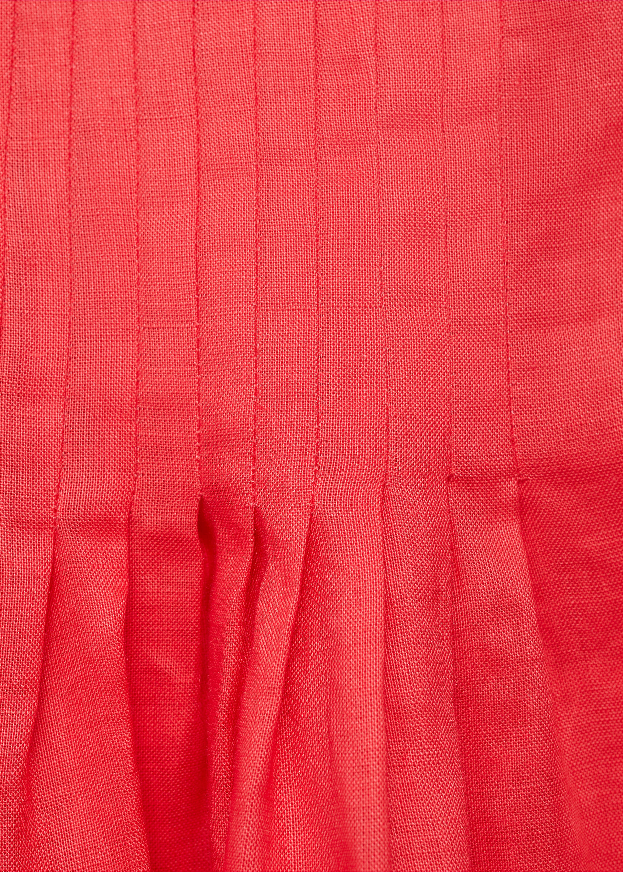 Ramie pleated skirt - Details of the article 8, Red. Ref: 87077187-00.