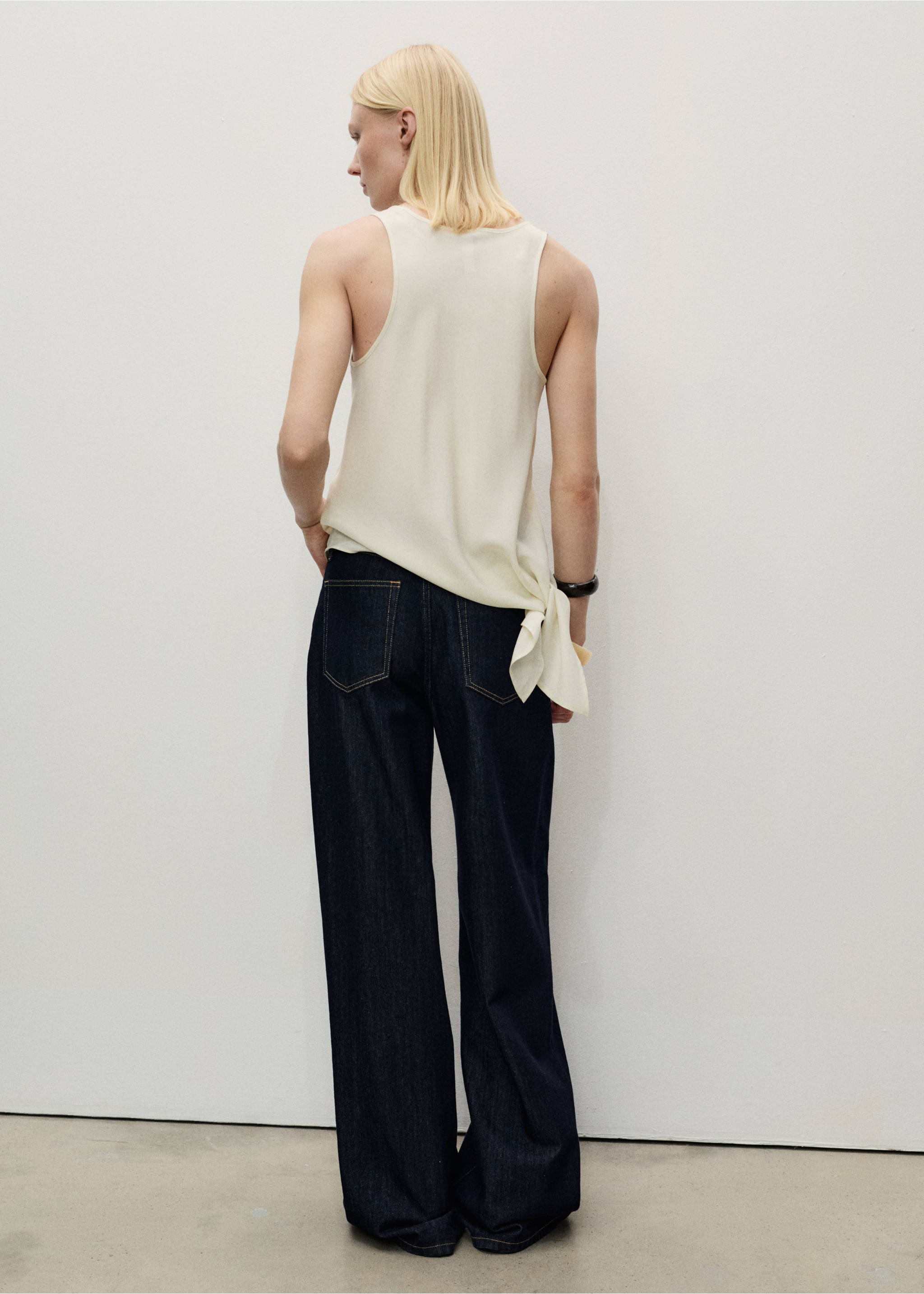 Wide leg denim pants with frayed waist - Reverse of the article, Open Blue. Ref: 87077191-00.