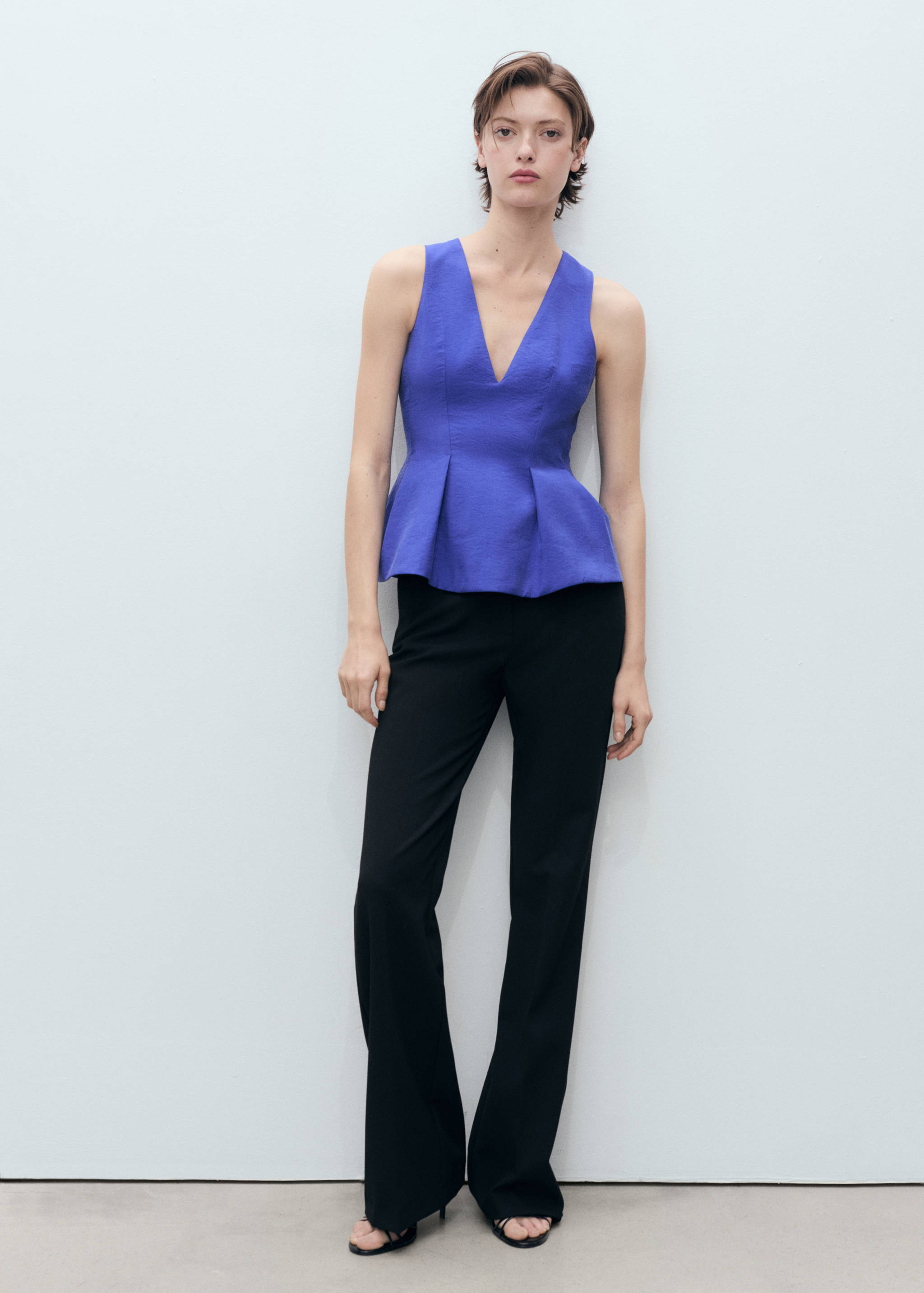 Modal V-neck top - General plane