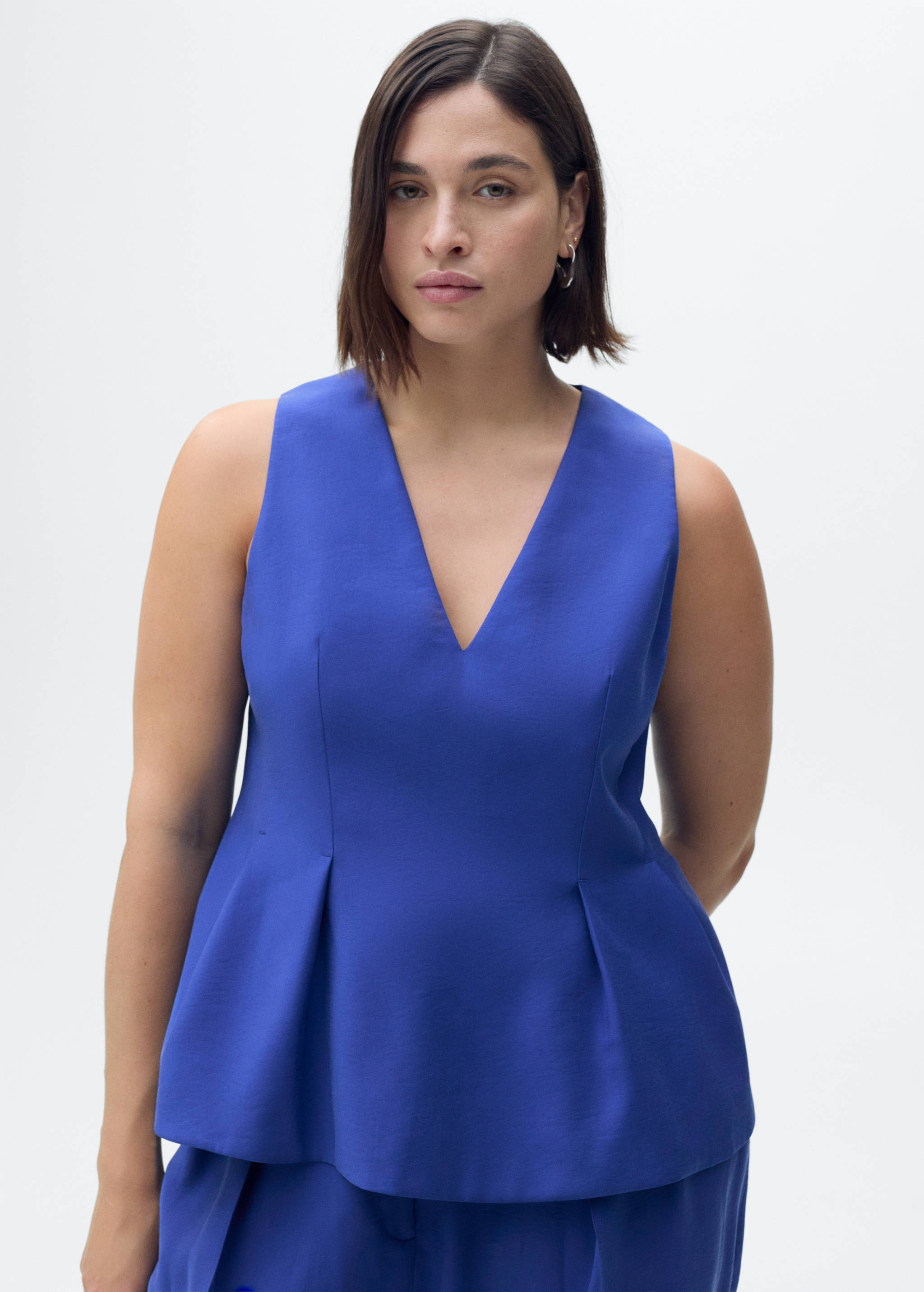 Modal V-neck top - Details of the article 5