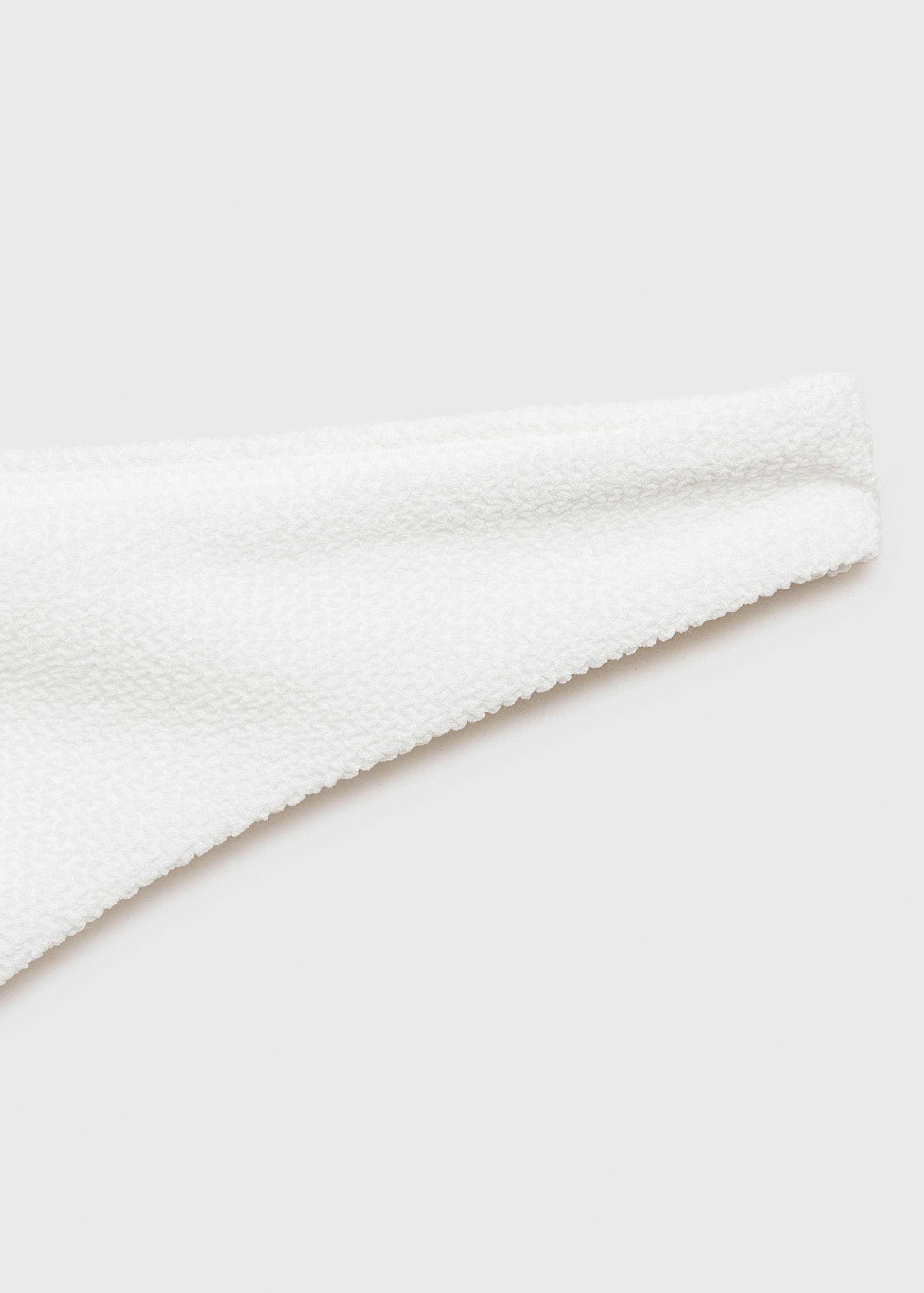 Figi bikini brazylijskie z teksturą - Szczegóły artykułu 8