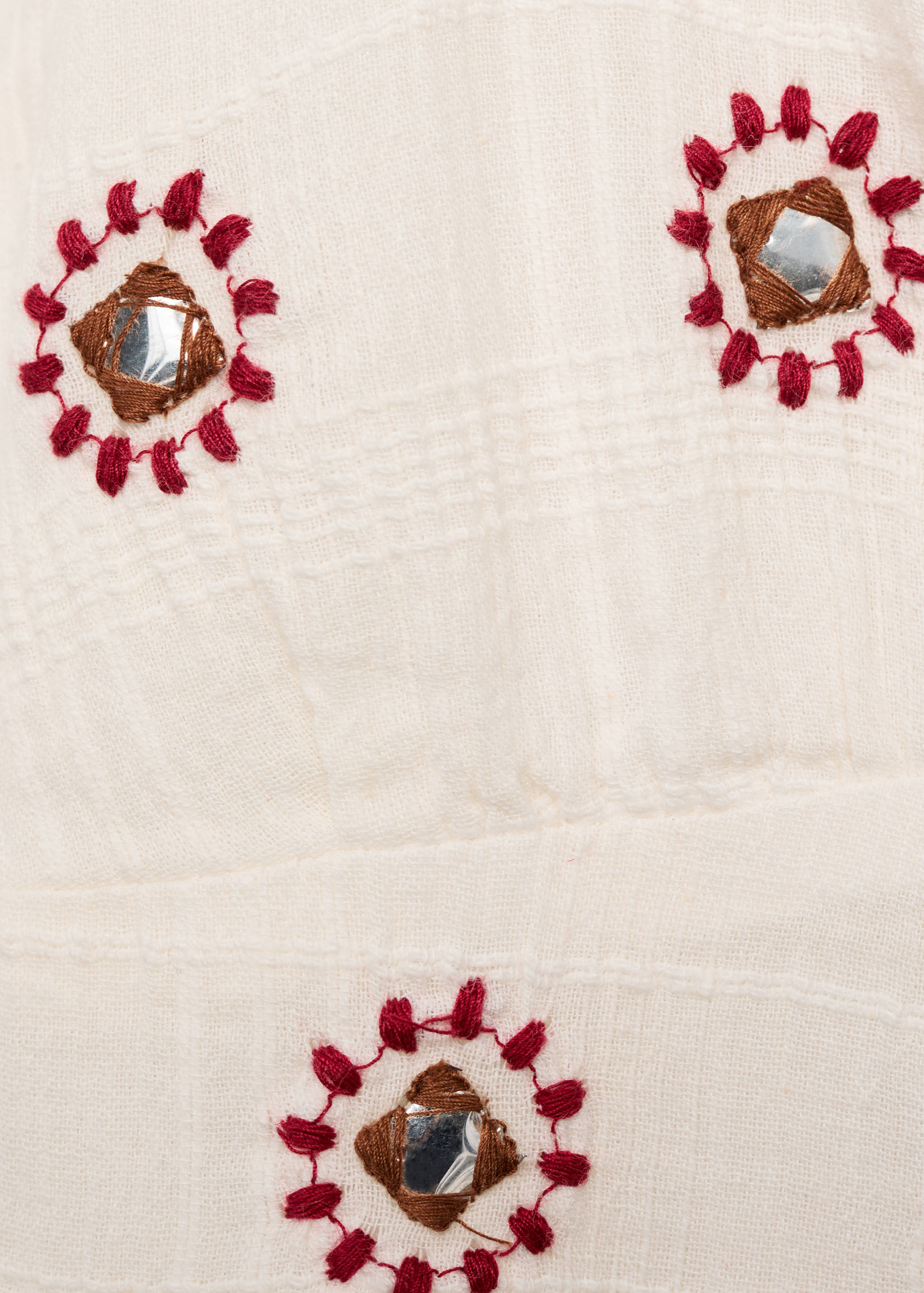 Besticktes Kleid mit aufgesticktem Sonnenmotiv - Detail des Artikels 0