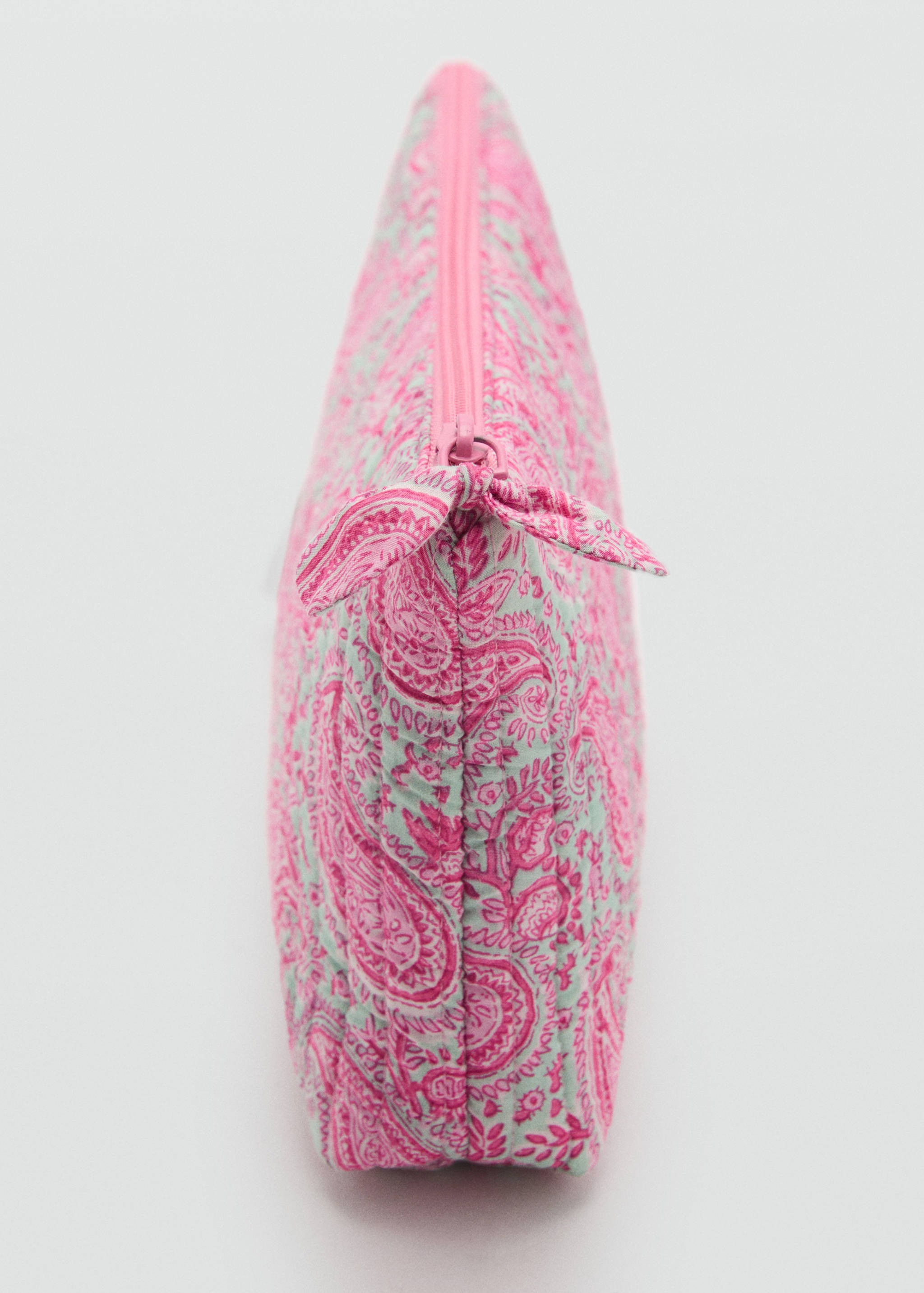 Quilted printed toiletry bag - Details of the article 1