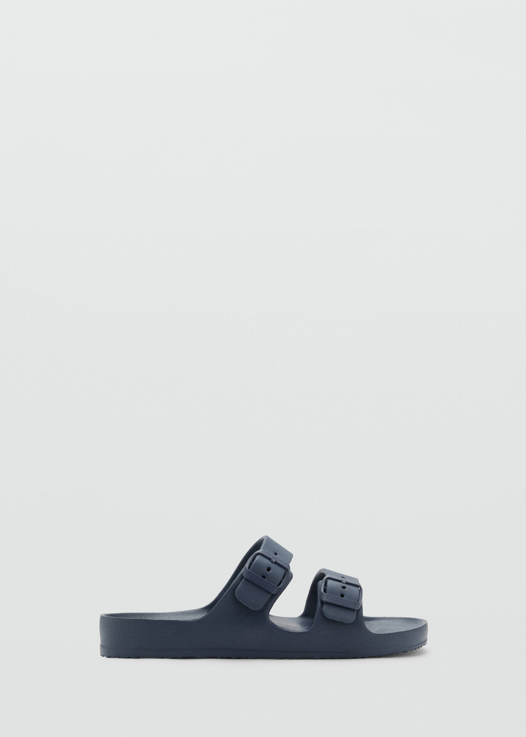 Flip-flops with buckle straps - Article without model