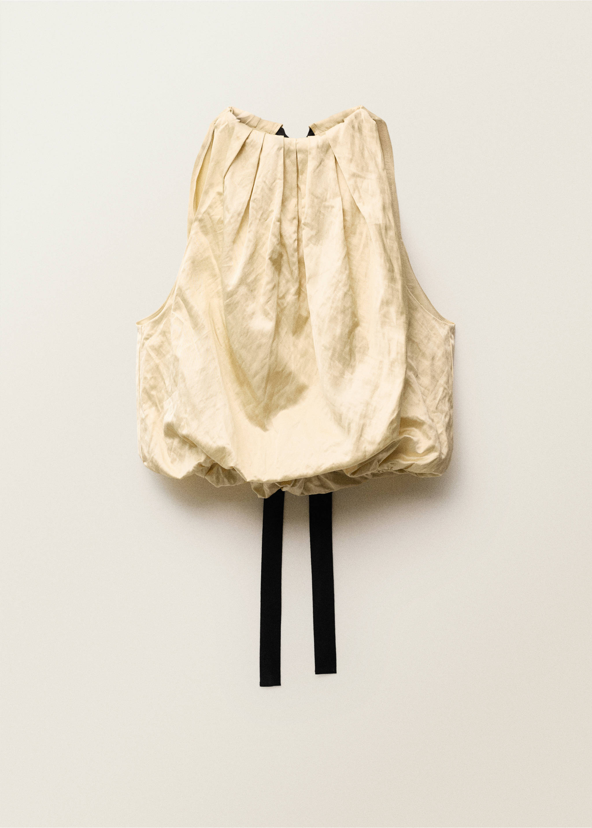 Creased-fabric balloon blouse - Article without model, Ecru. Ref: 87077718-00.