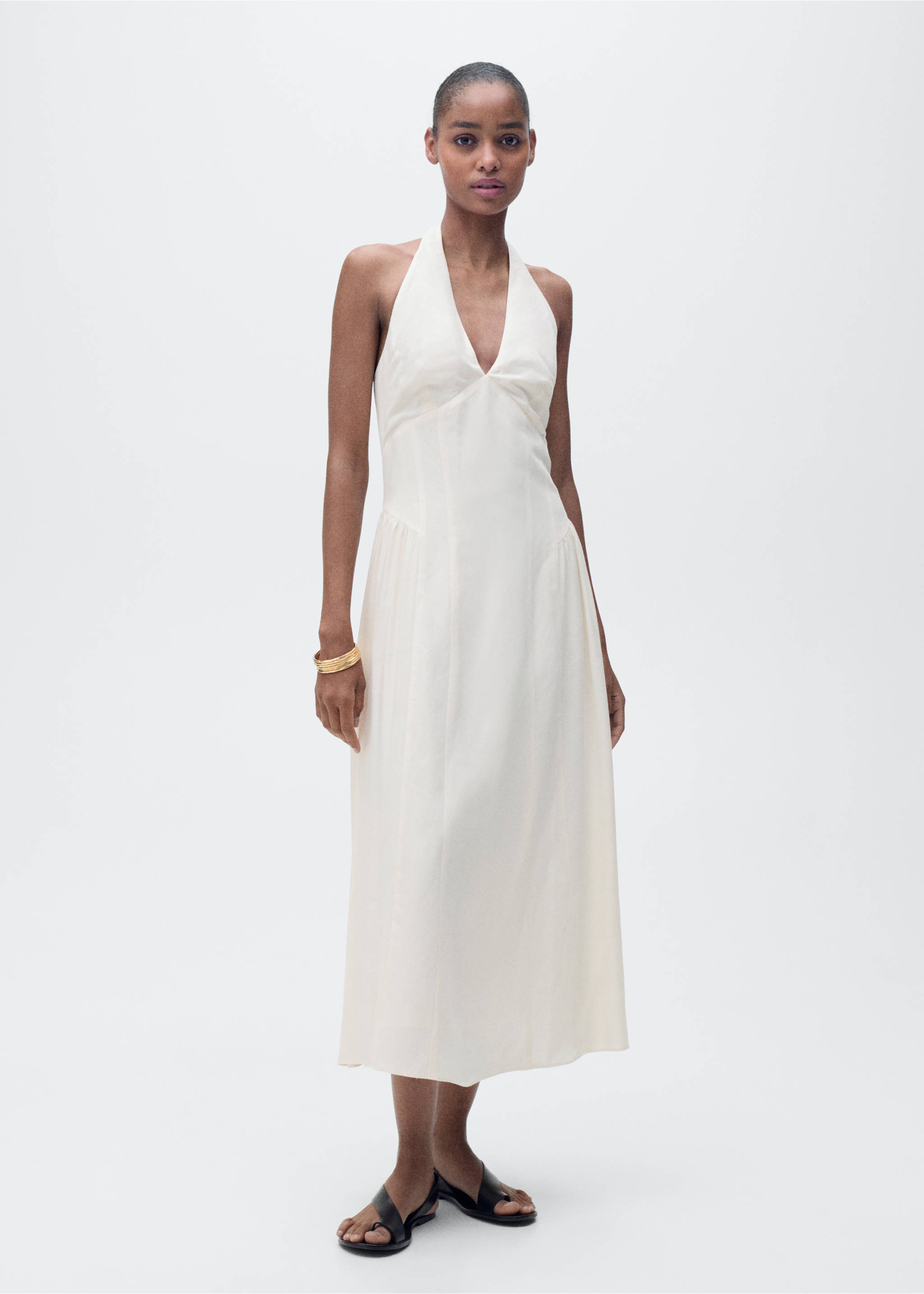 Robe lin emmanchures américaines - Plan général, Blanc cassé. Ref: 87077892-00.