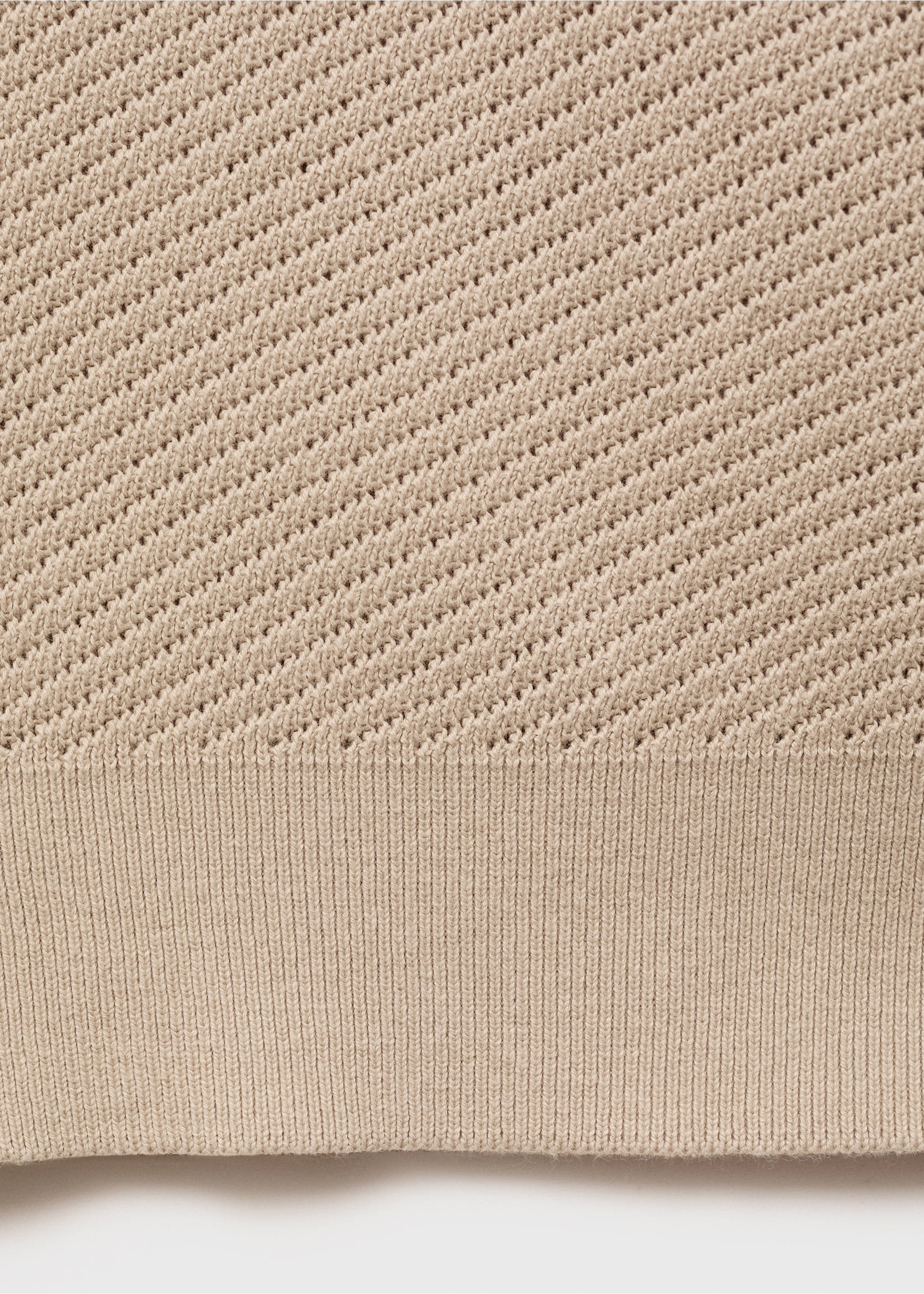 Openwork knitted structured shirt - Details of the article 0, Sand. Ref: 87077897-00.