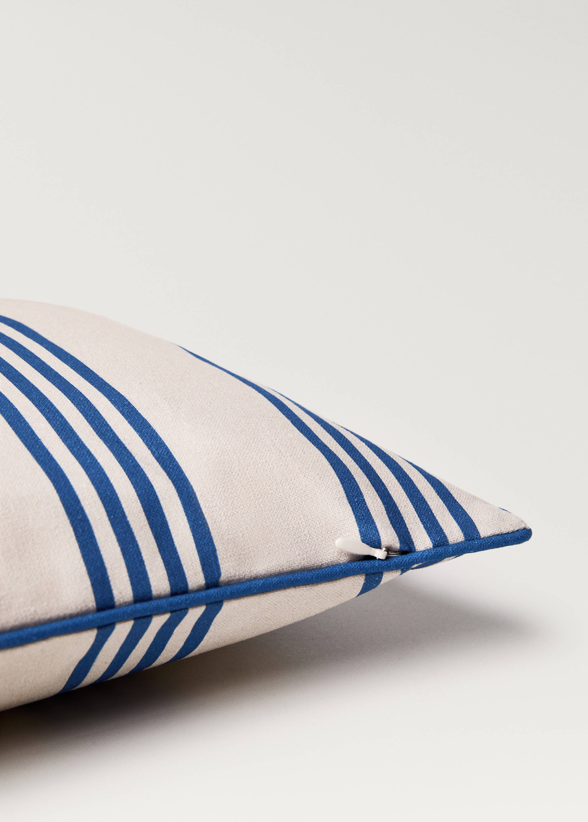 Funda cojín raya estampada impermeable 45x45 cm - Detalle del artículo 1
