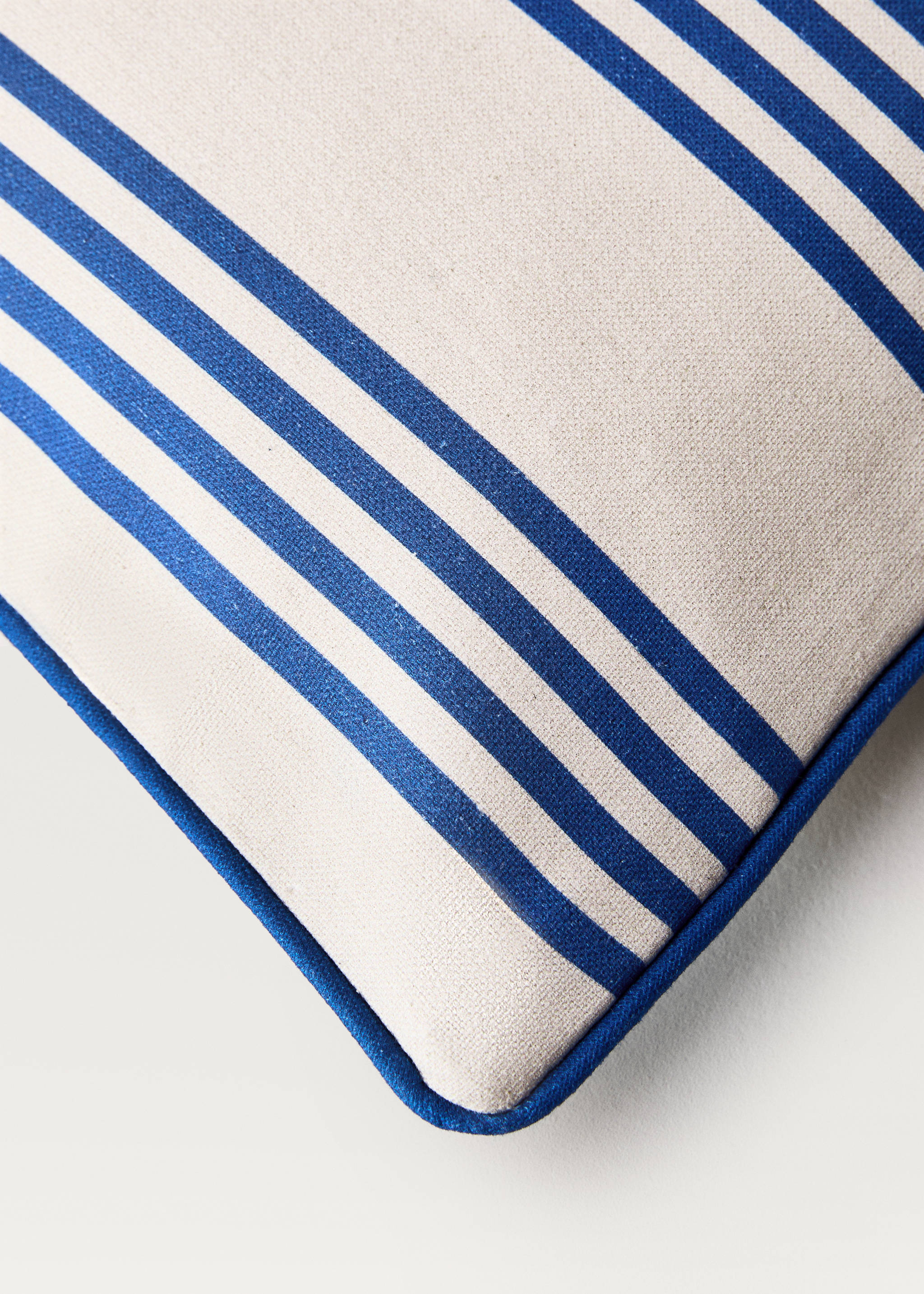 Funda cojín raya estampada impermeable 45x45 cm - Detalle del artículo 2