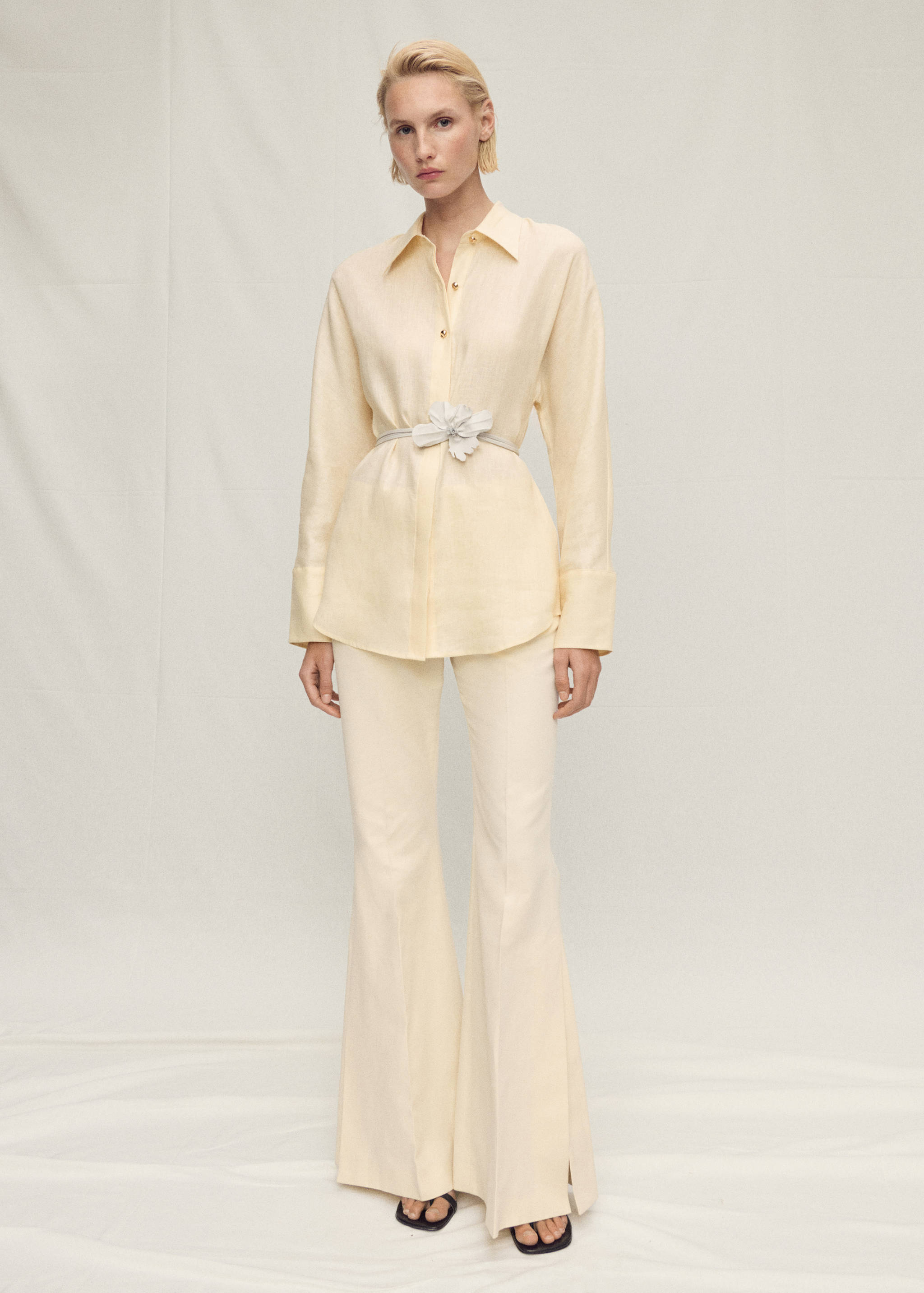 Chemise lin détail boutons - Plan général