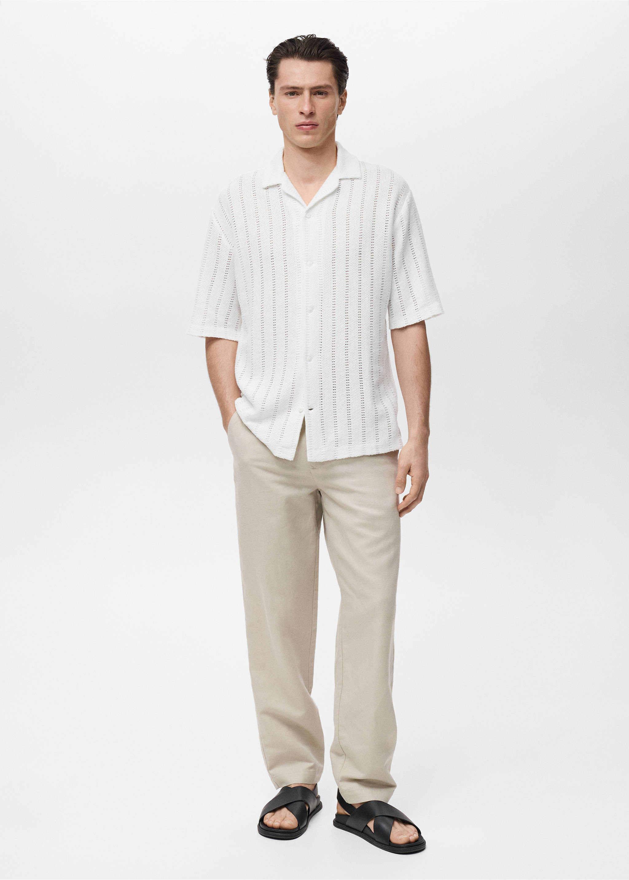 Chemise en maille détail ajouré - Plan général, Blanc. Ref: 87077900-00.