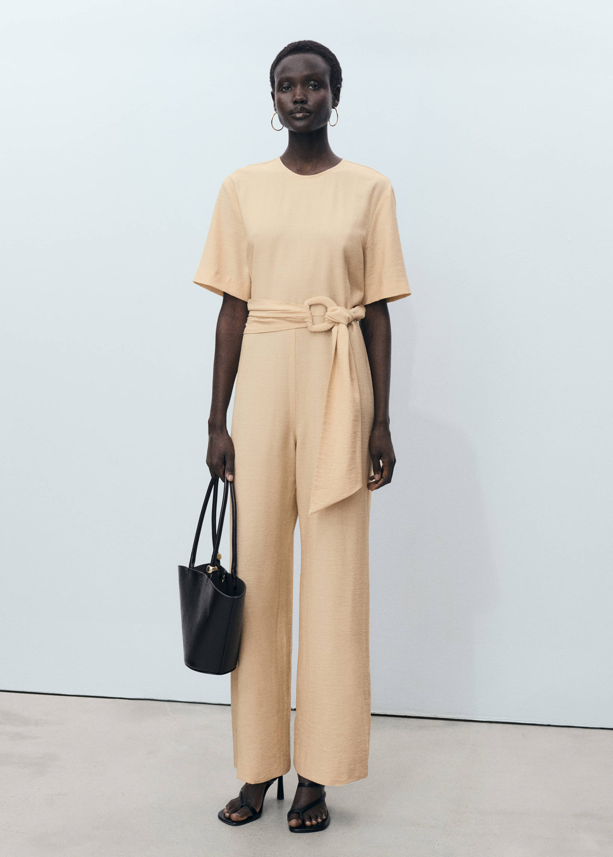 Straight-fit short-sleeved jumpsuit with belt - General plane