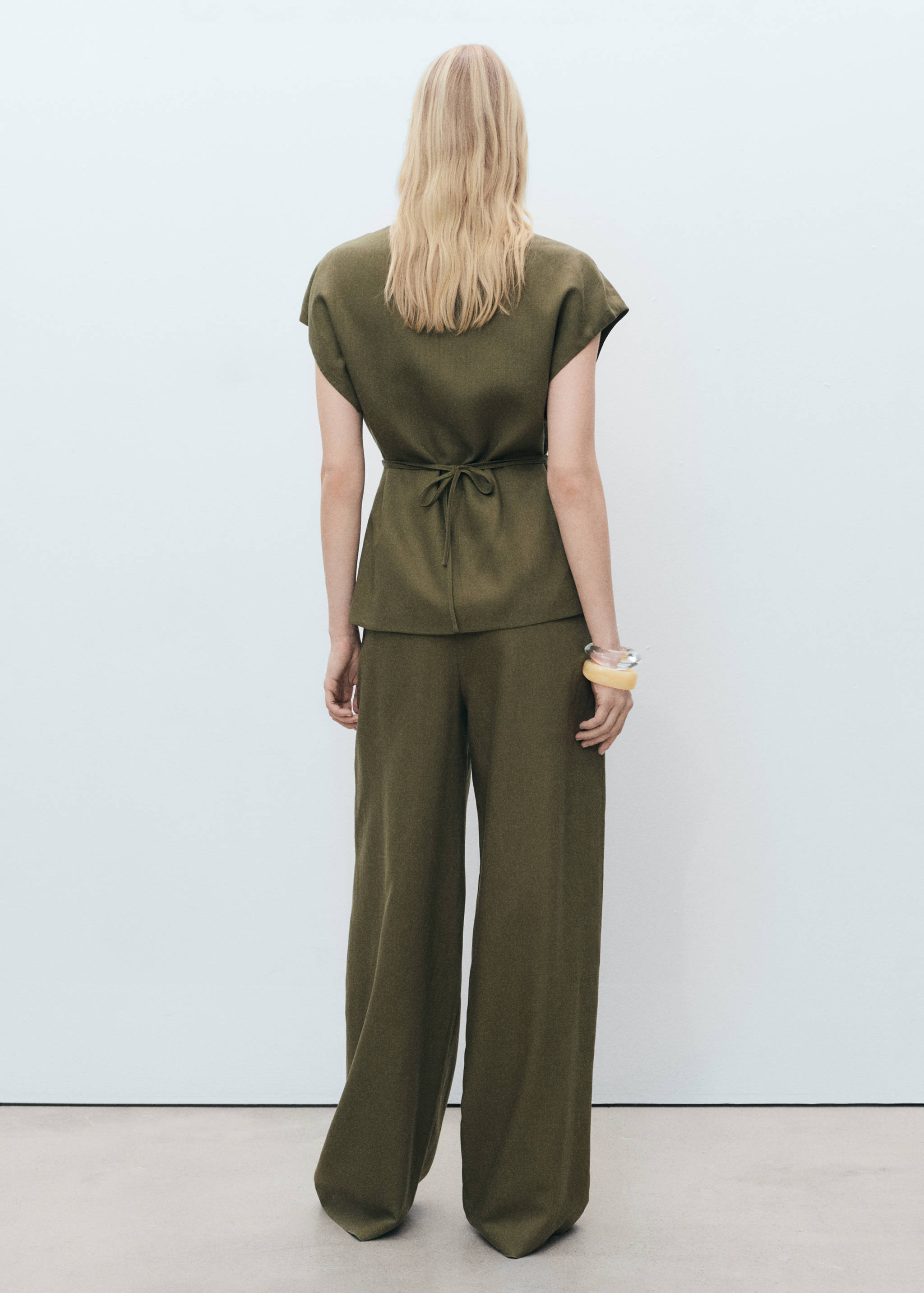Lyocell wrap top - Reverse of the article