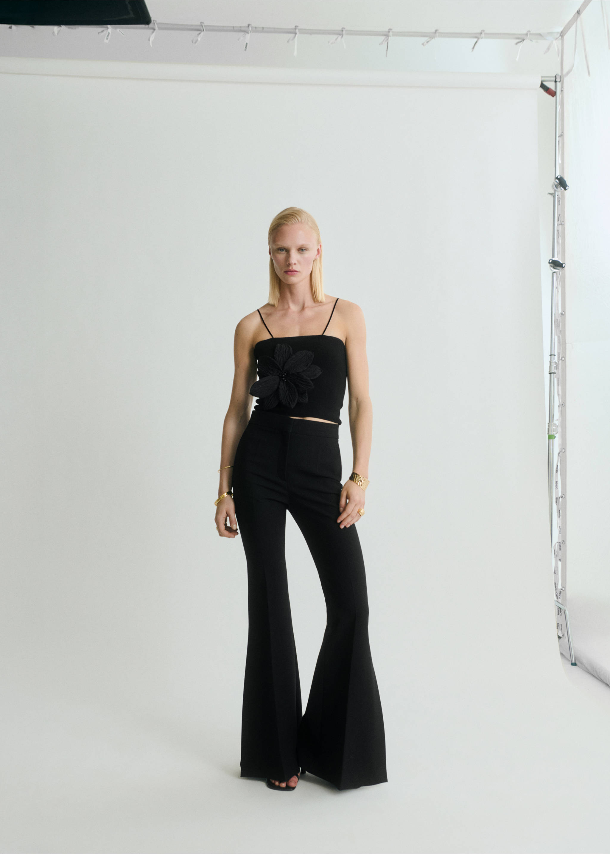 Top punt tirants maxi flor - Pla general, Negre. Ref: 87078648-00.