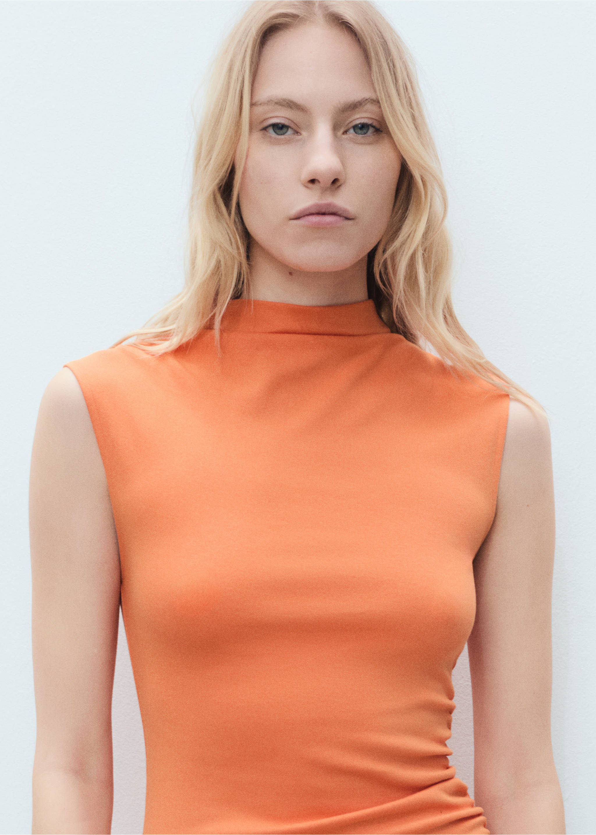 Draped dress with perkins collar - Details of the article 1, Orange. Ref: 87078650-00.
