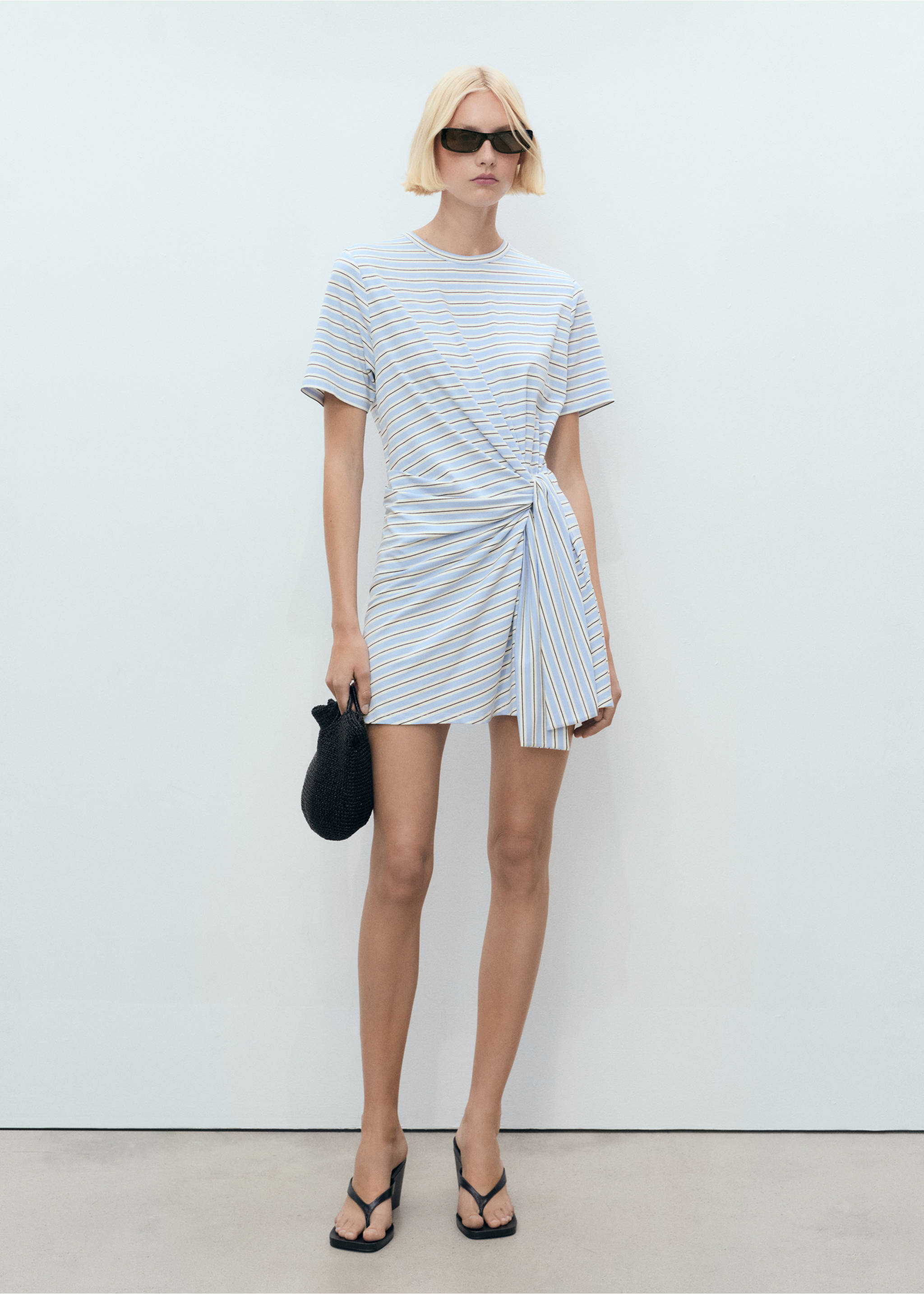 Short striped dress with knot - General plane, Sky Blue. Ref: 87078651-00.