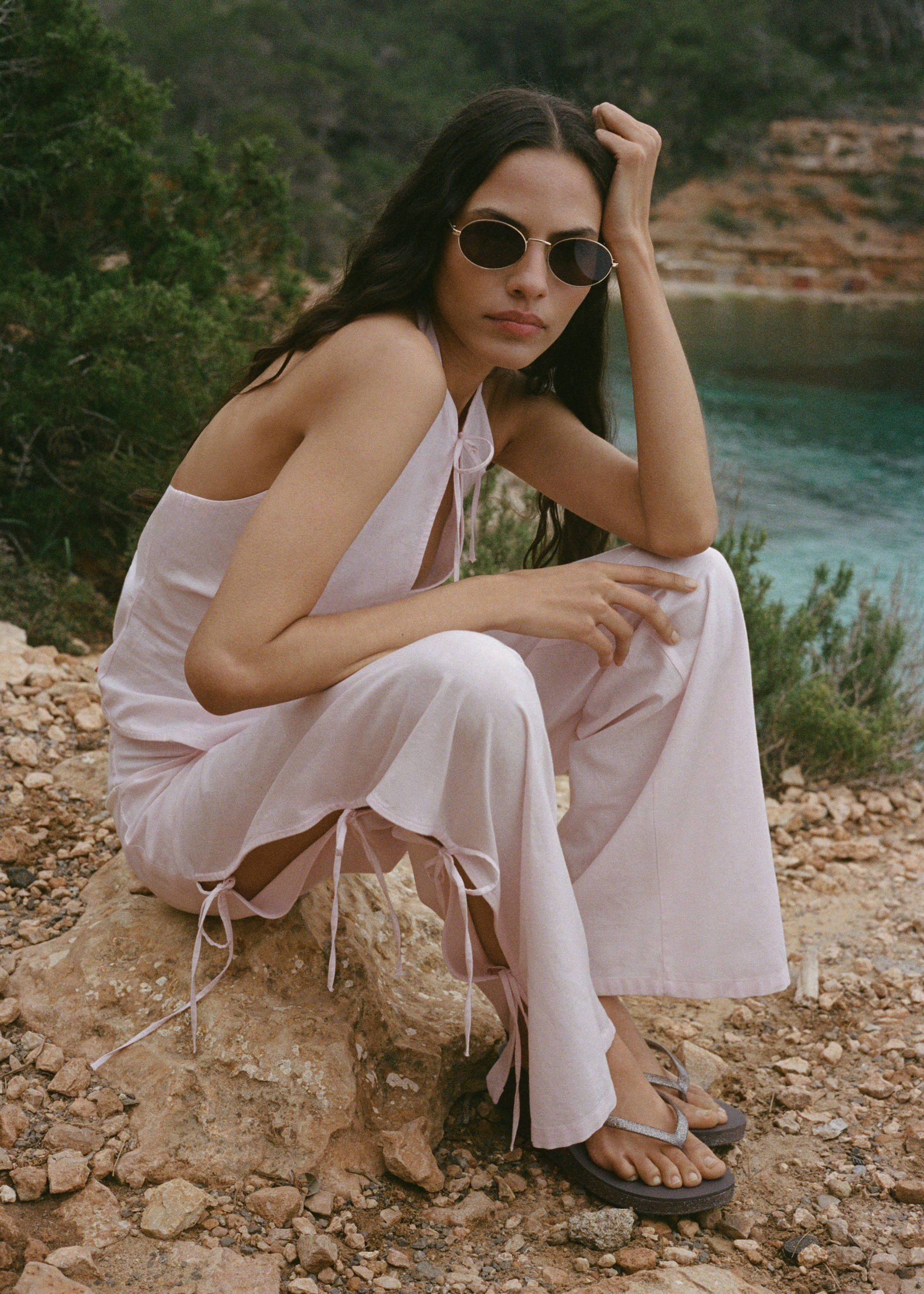 Sandalia cuña acabado brillante - Detalle del artículo 9