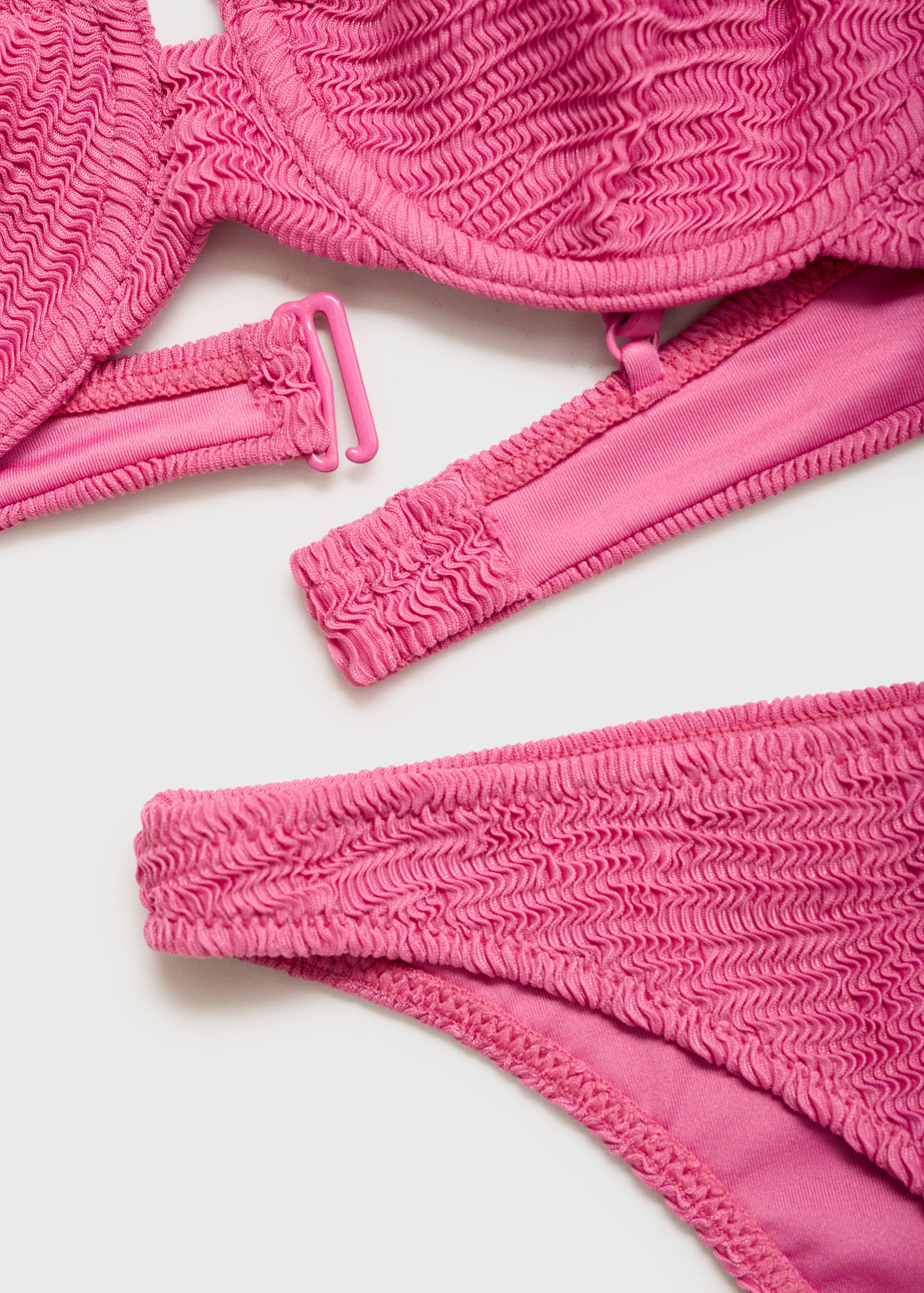 Texturiertes Bikini-Top mit Ringen - Detail des Artikels 0